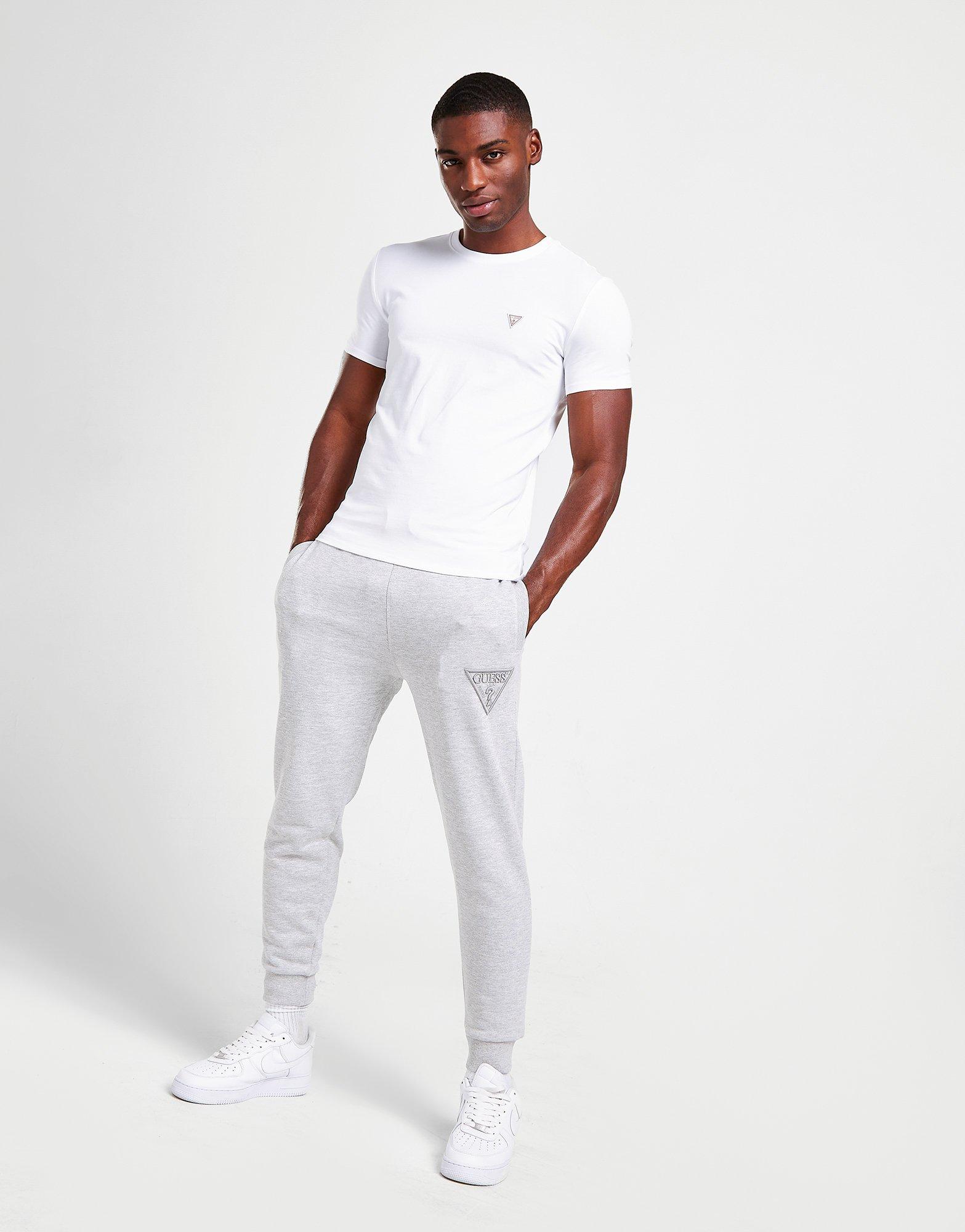 GUESS Core Small Triangle Logo T-Shirt Herren