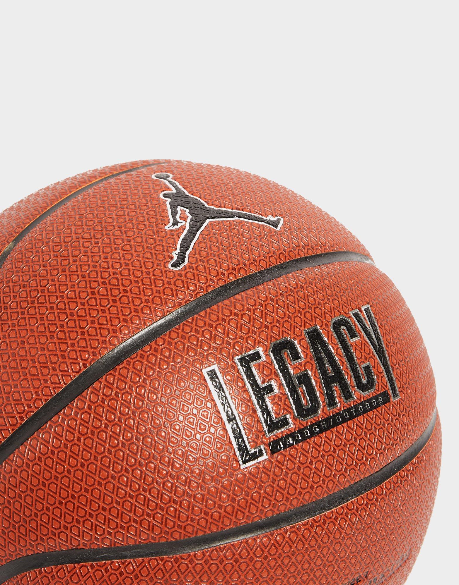 Jordan Legacy 2.0 8P Basketball