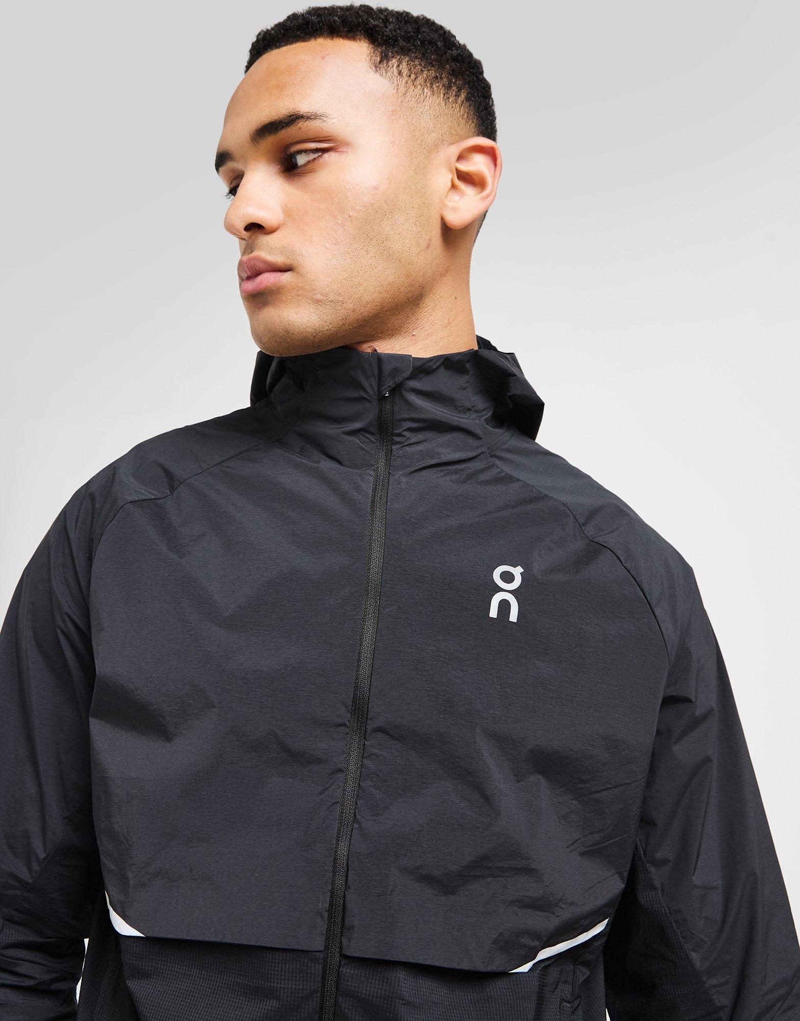 On Running Core Hooded Jacke