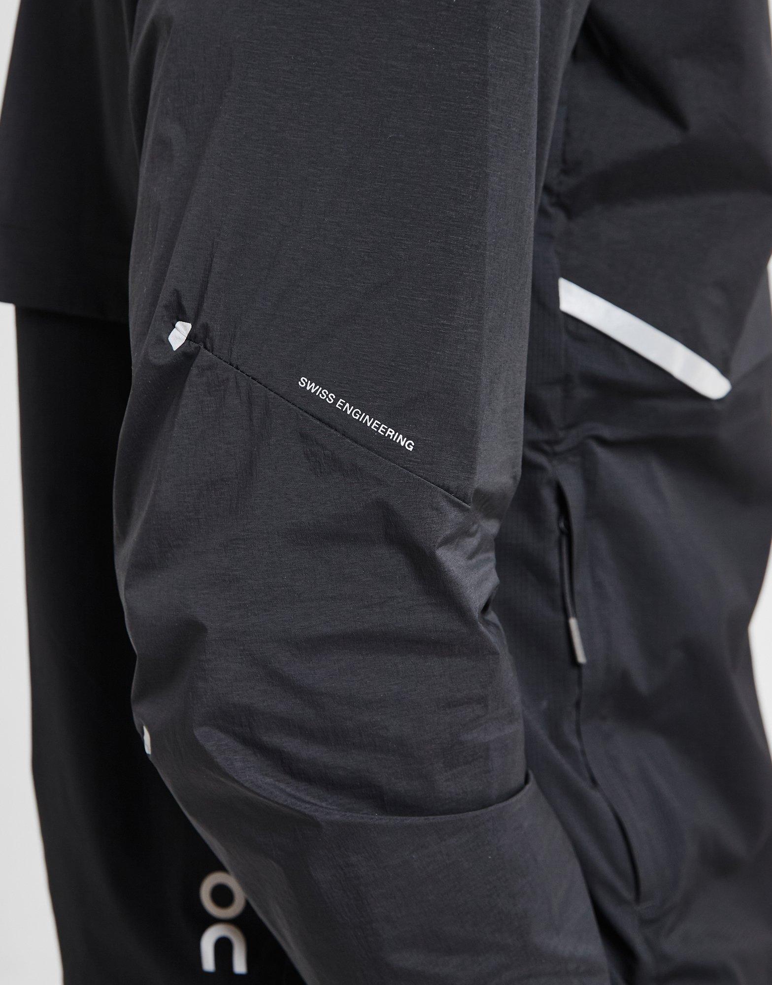 On Running Core Hooded Jacke