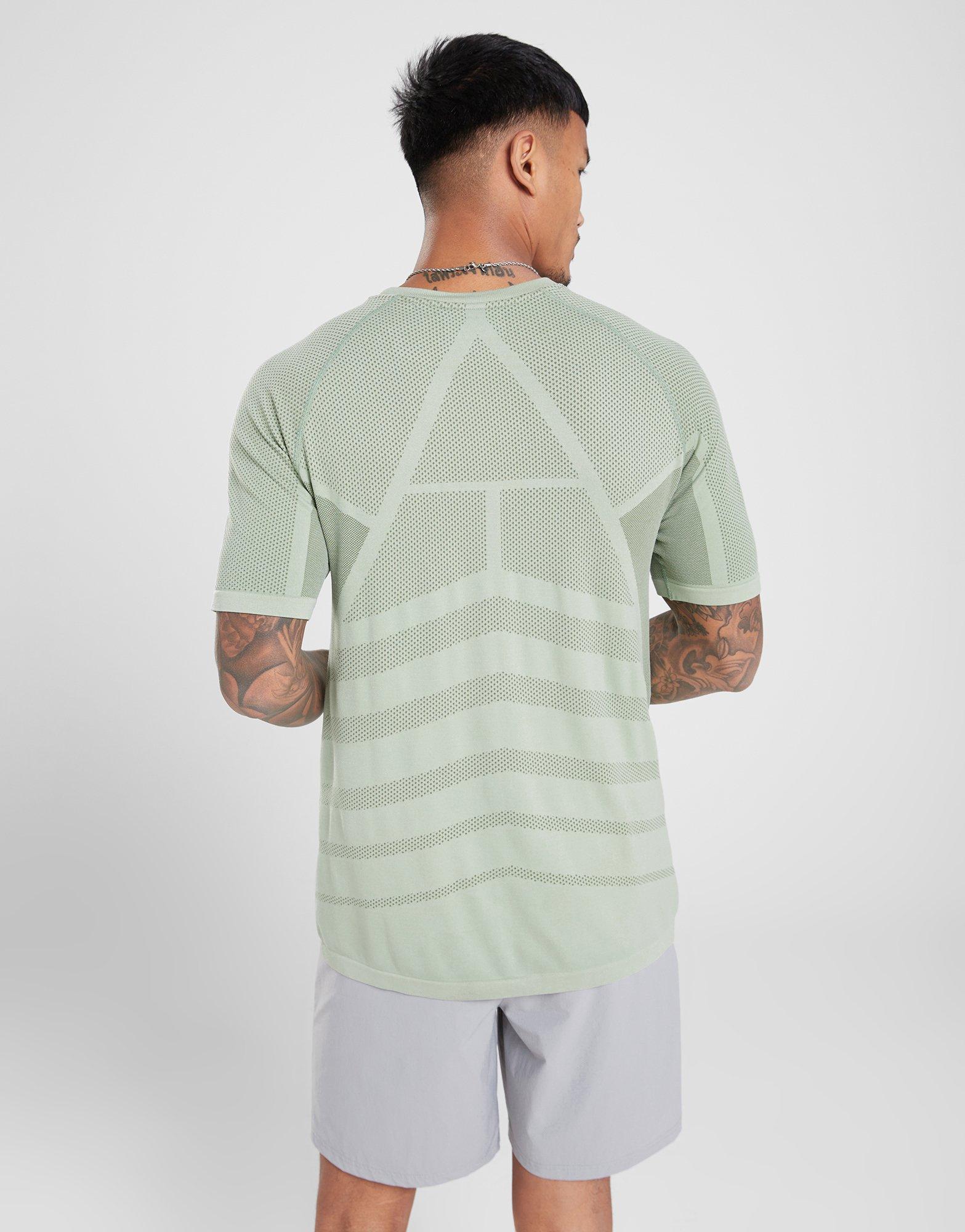 Technicals Chevron T-Shirt Technicals Chevron T-Shirt