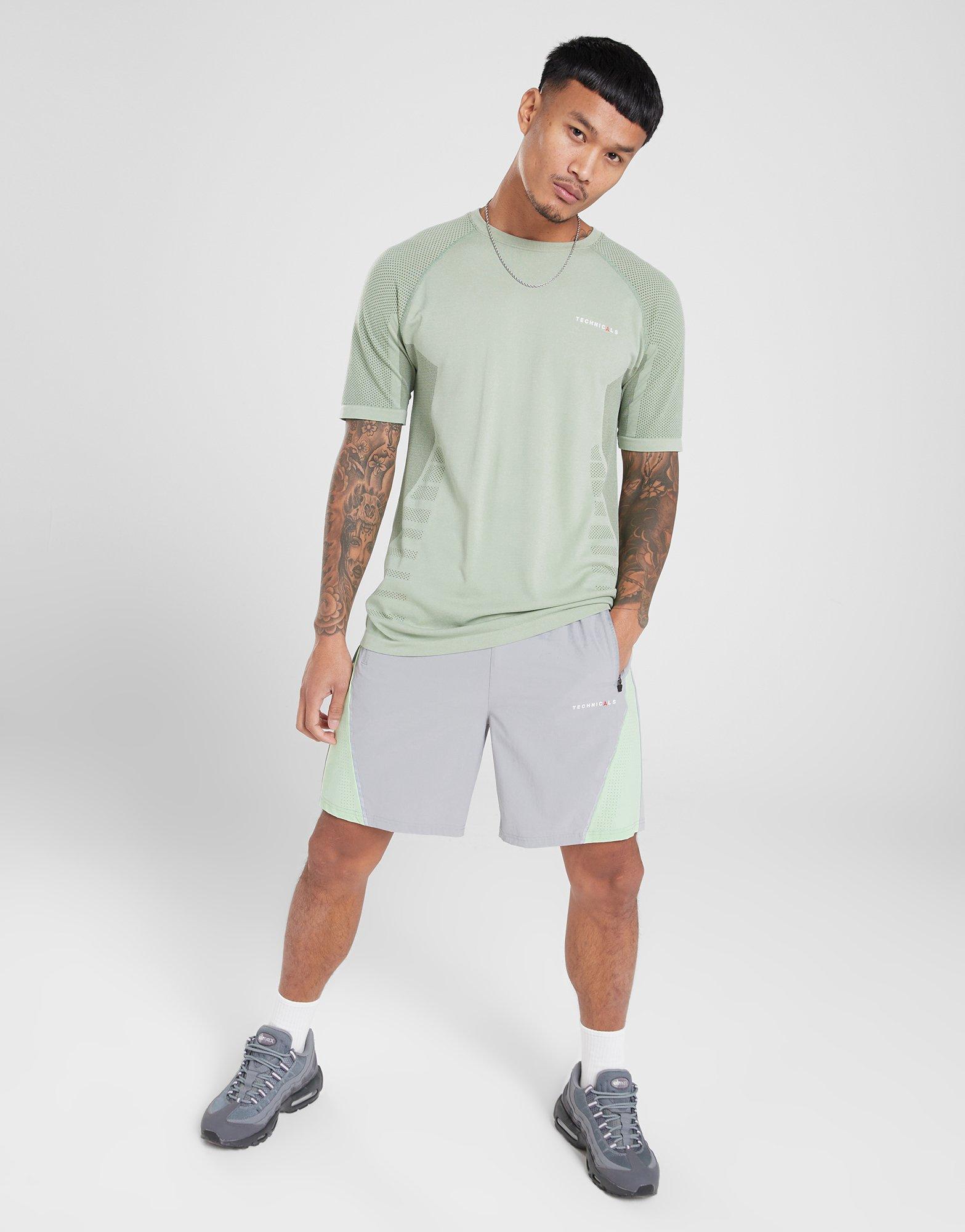 Technicals Chevron T-Shirt Technicals Chevron T-Shirt