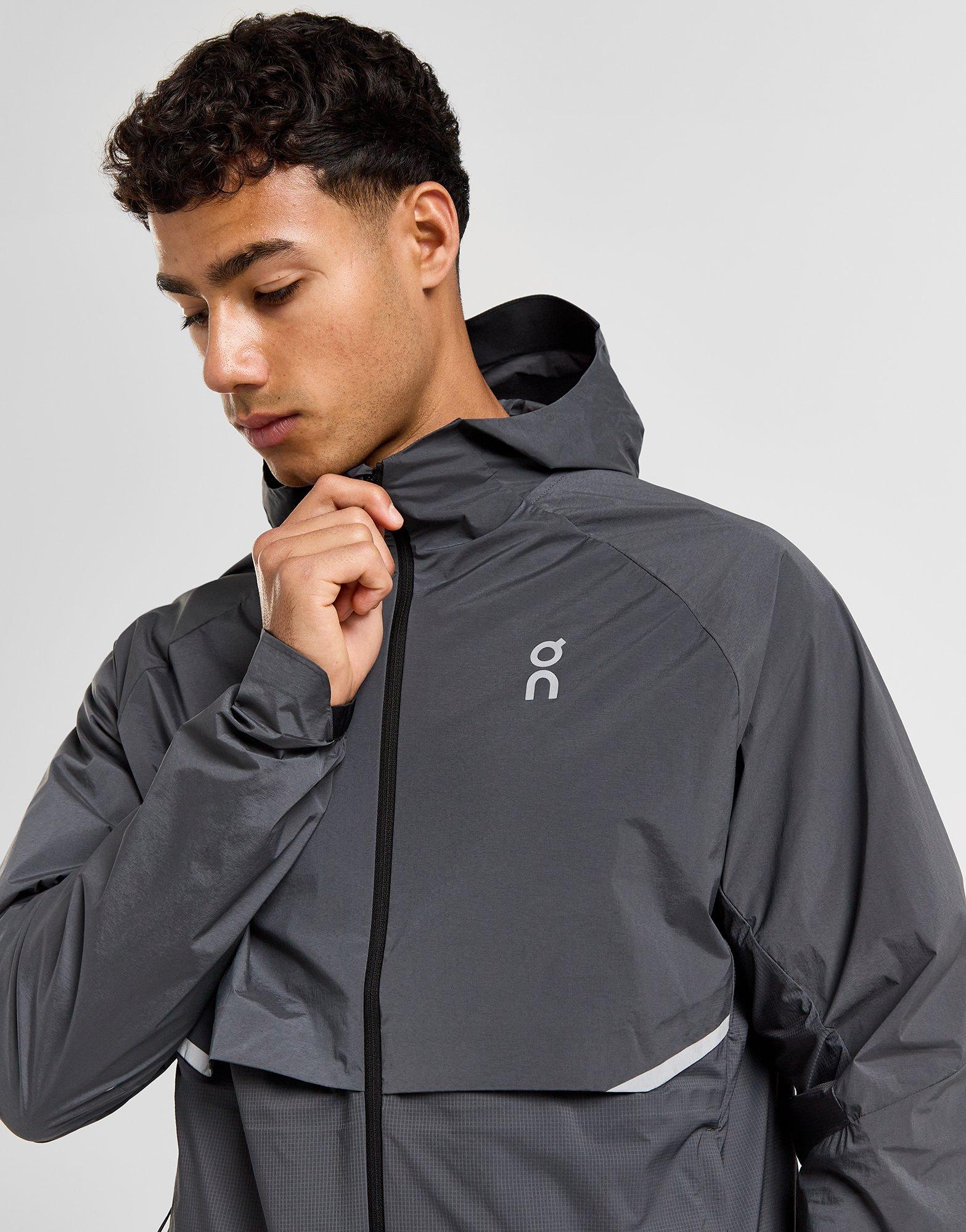 On Running Core Hooded Jacket