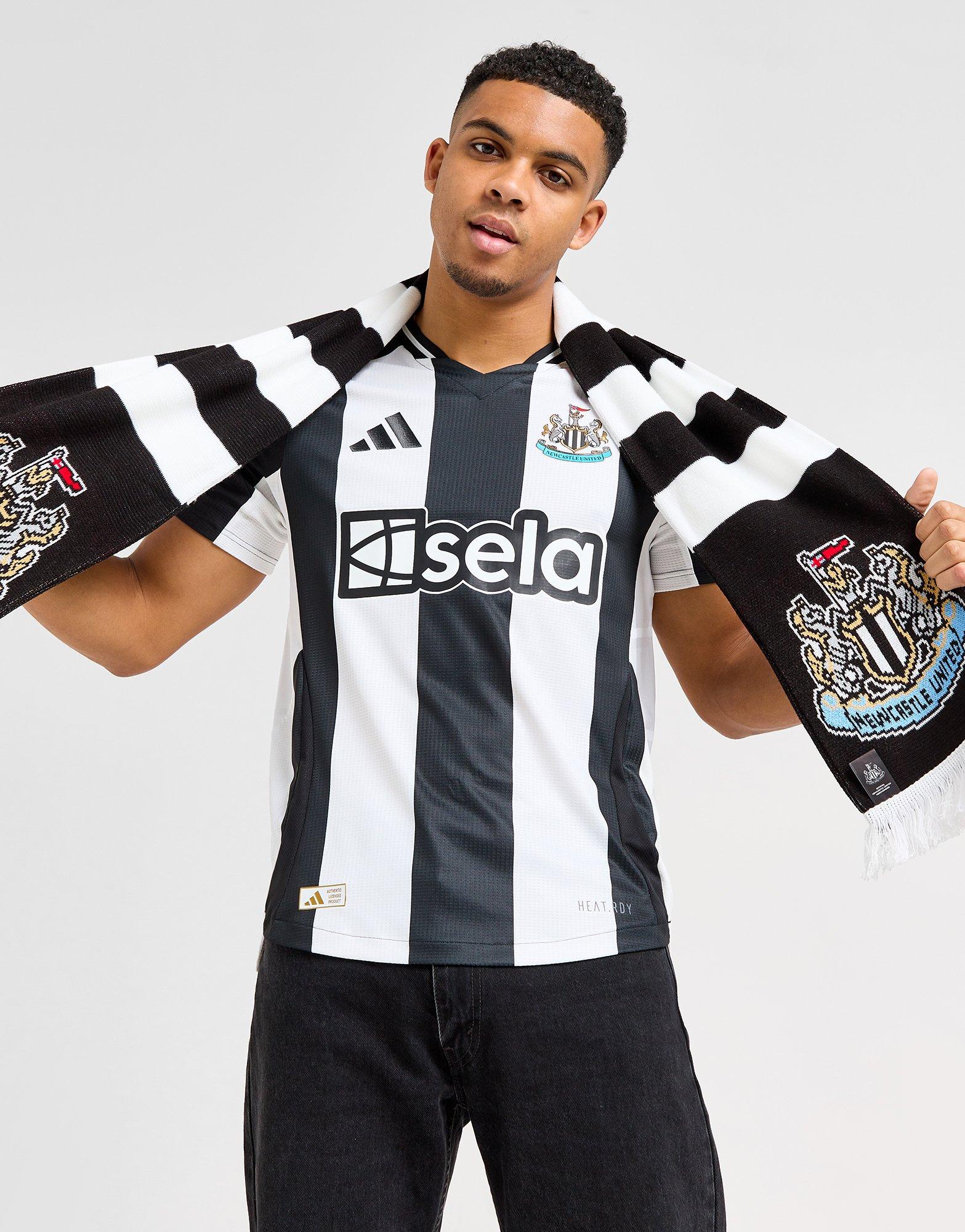Official Team Newcastle United FC Striped Schal