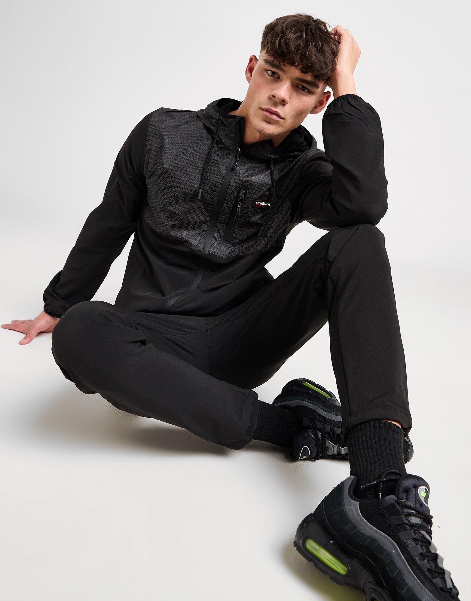 McKenzie Axton Woven Jacke