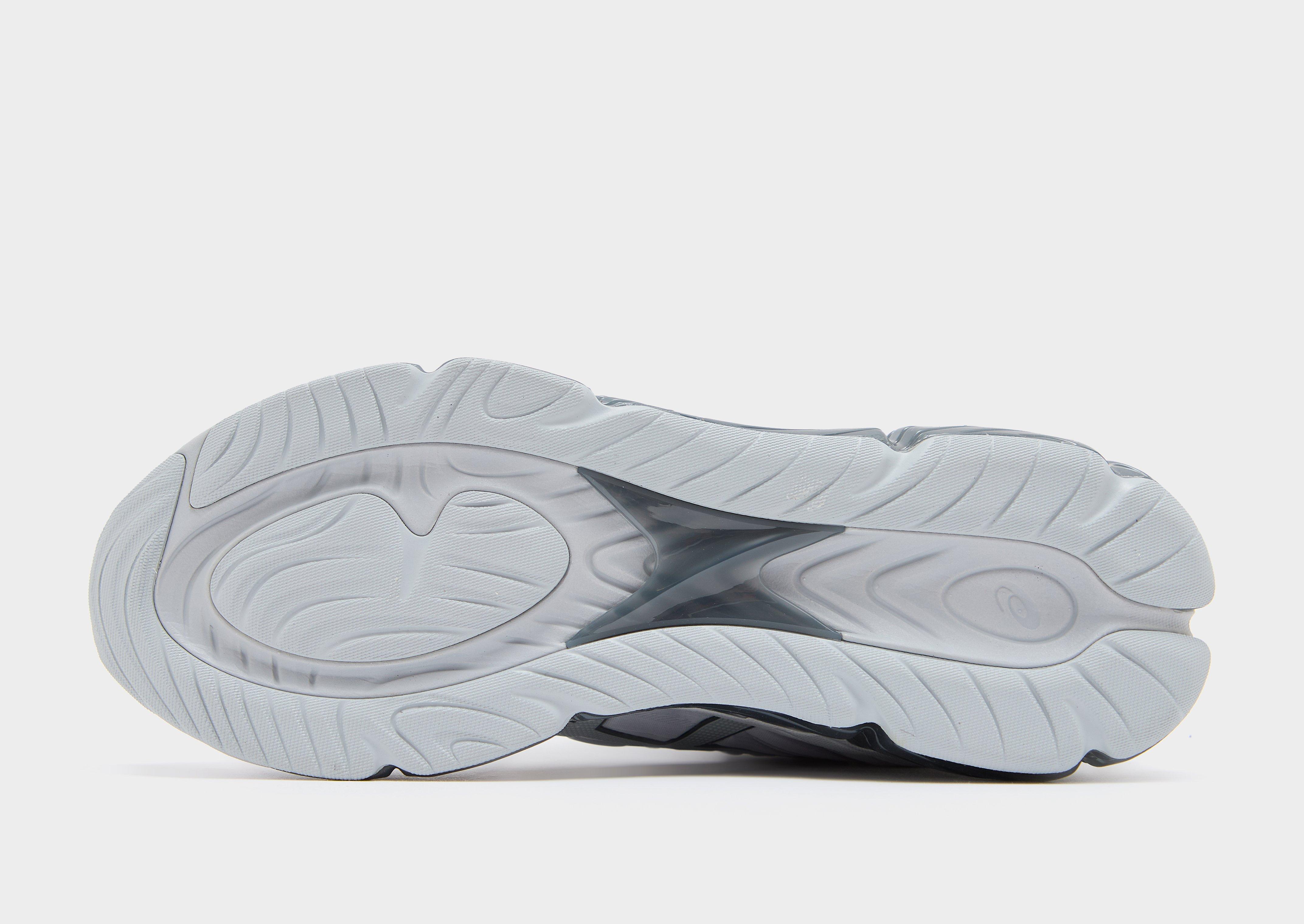 ASICS GEL-Quantum 360 Emboss