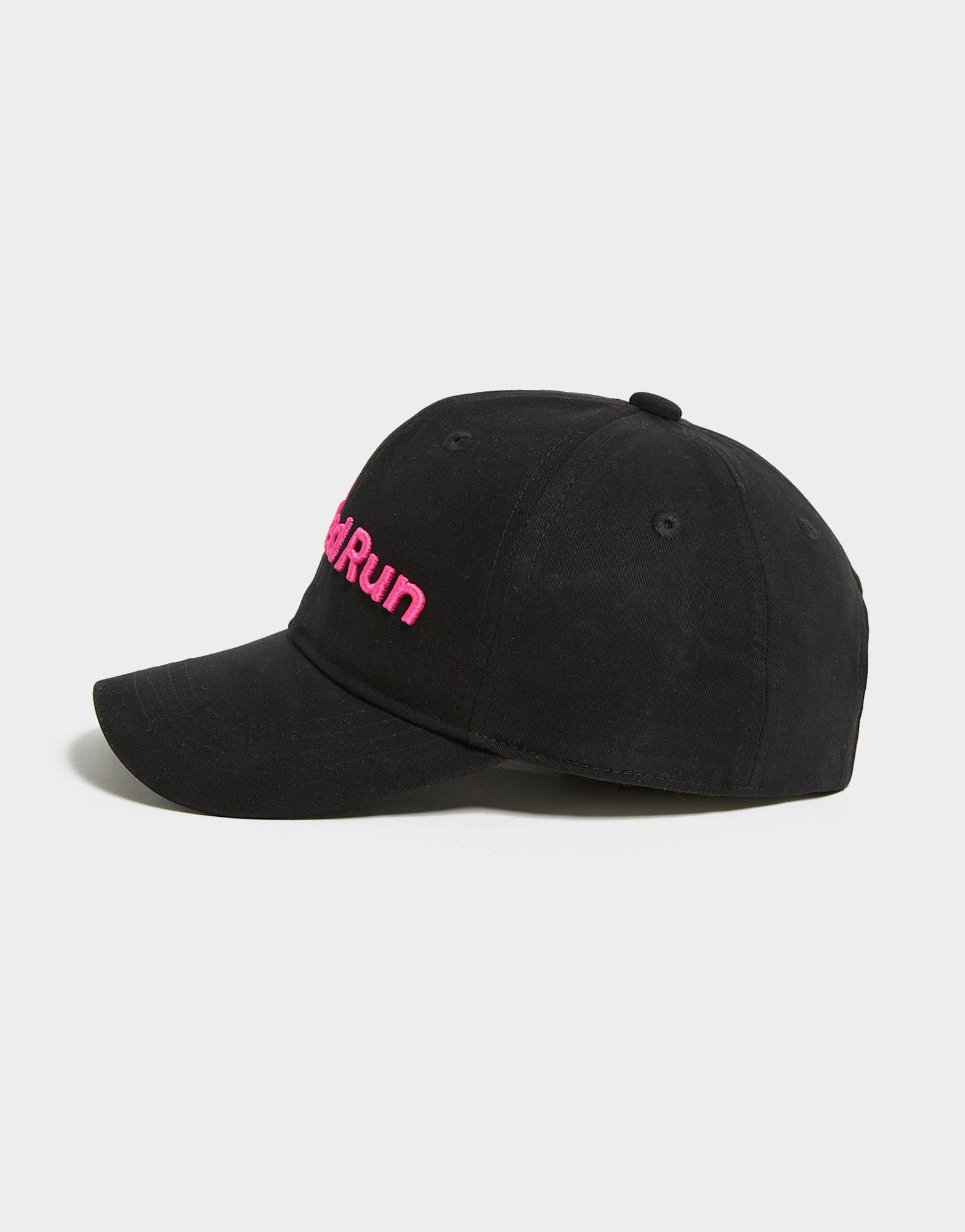 Red Run Activewear Twin Flame Cap