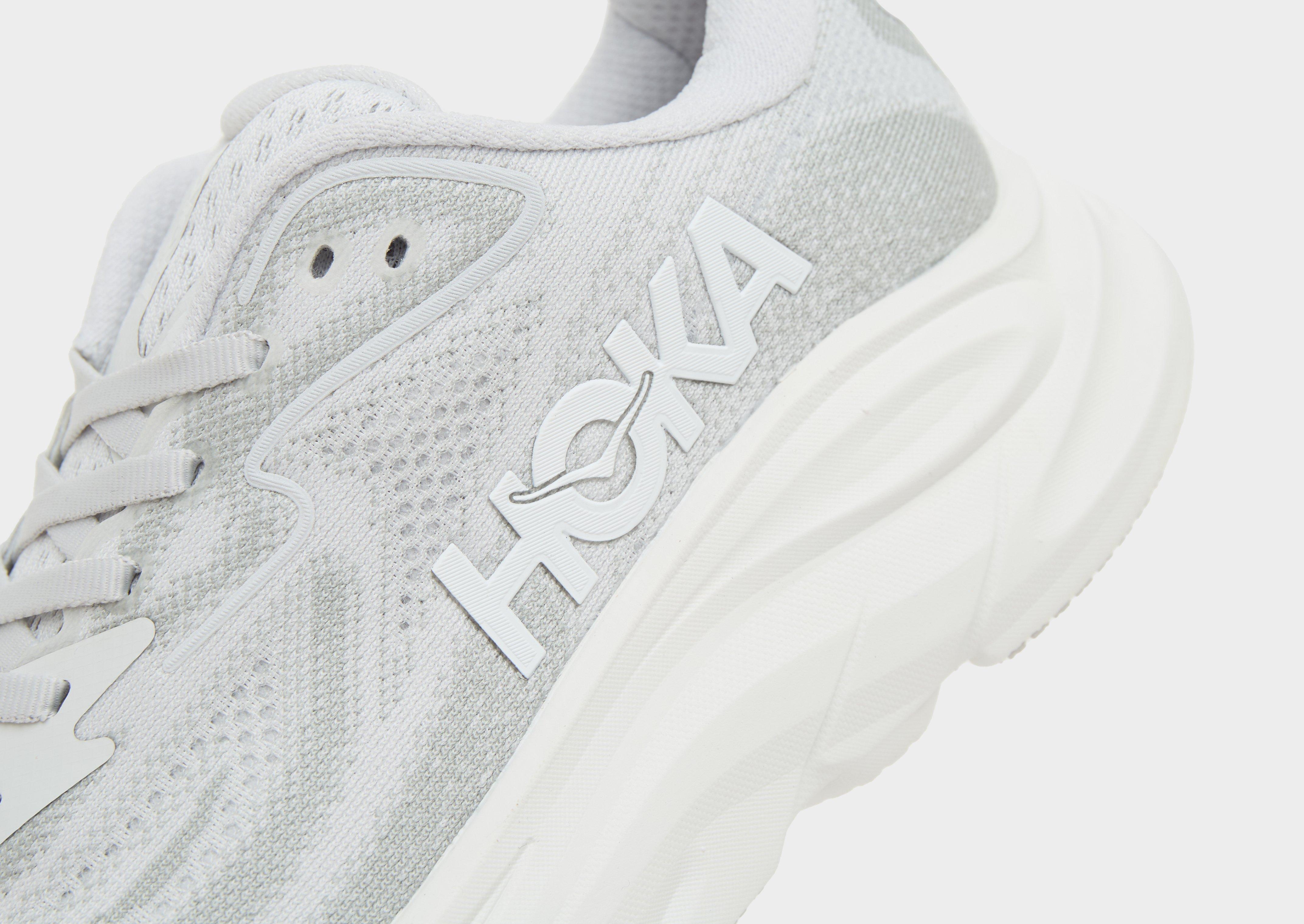 HOKA Clifton 10