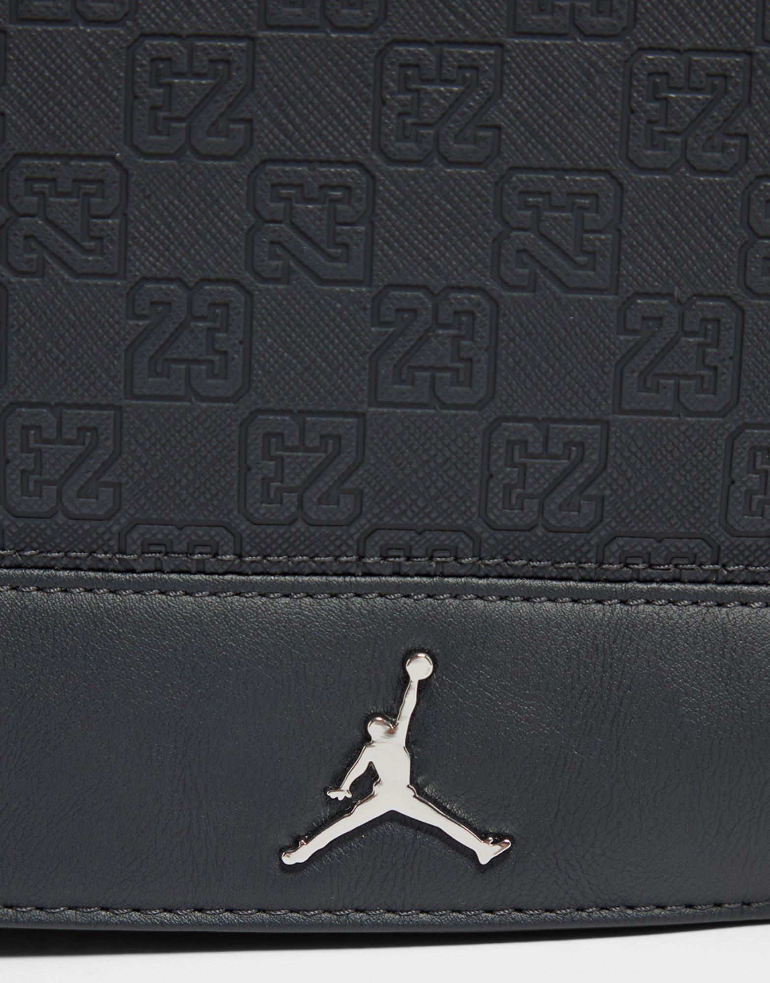 Jordan Monogram Umhängetasche Jordan Monogram Umhängetasche