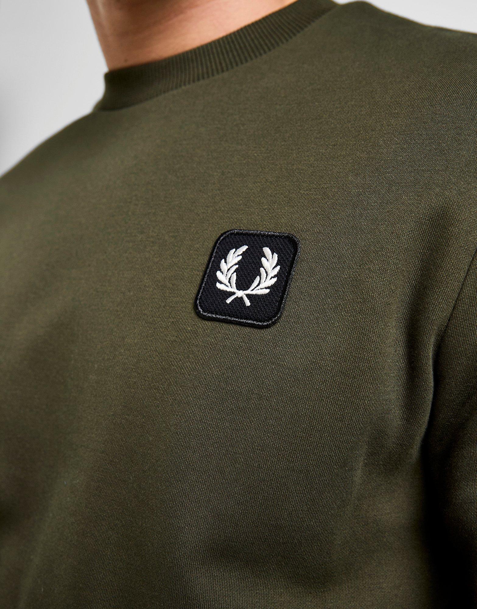 Fred Perry Badge Crew Sweatshirt