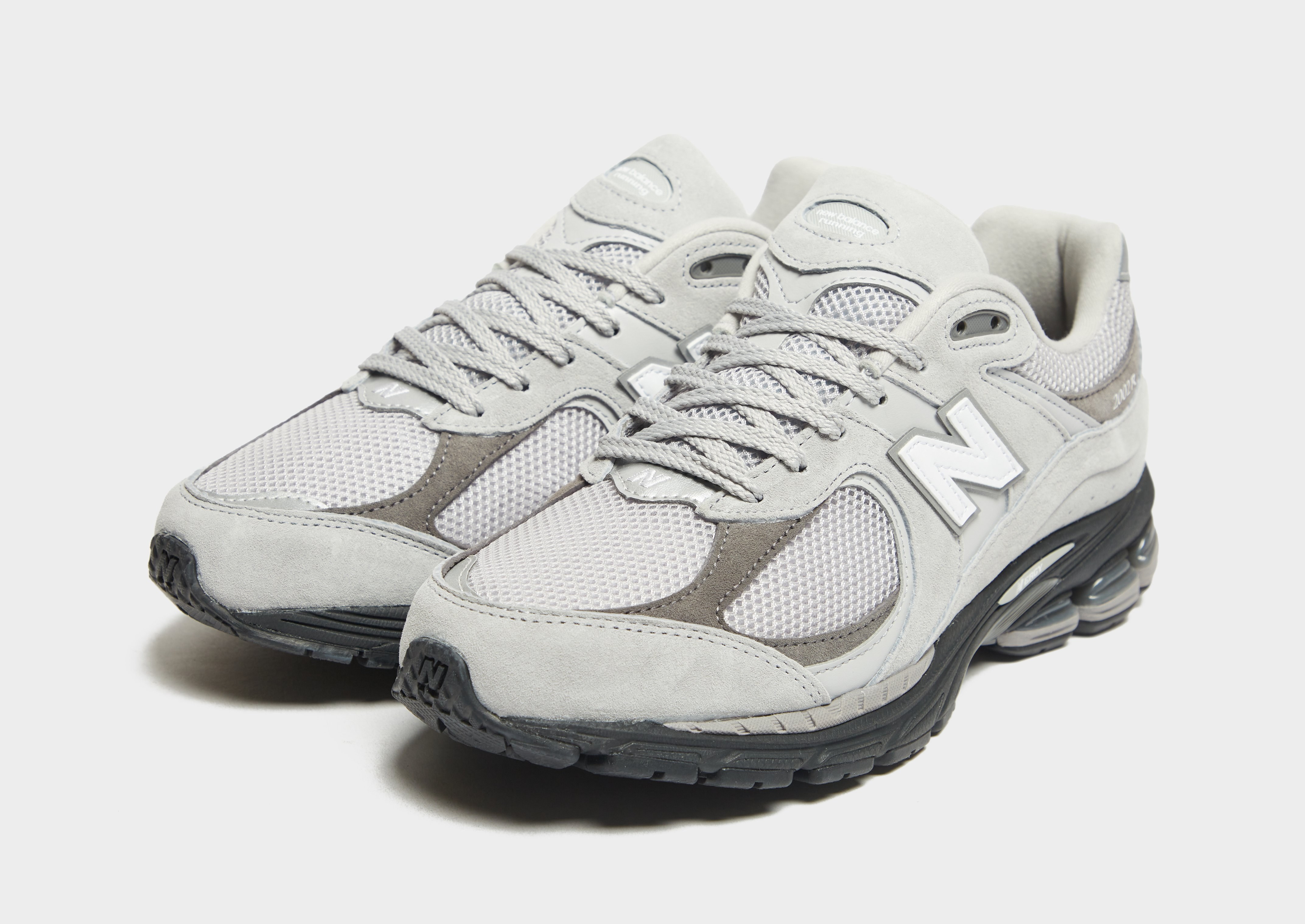 New Balance 2002R