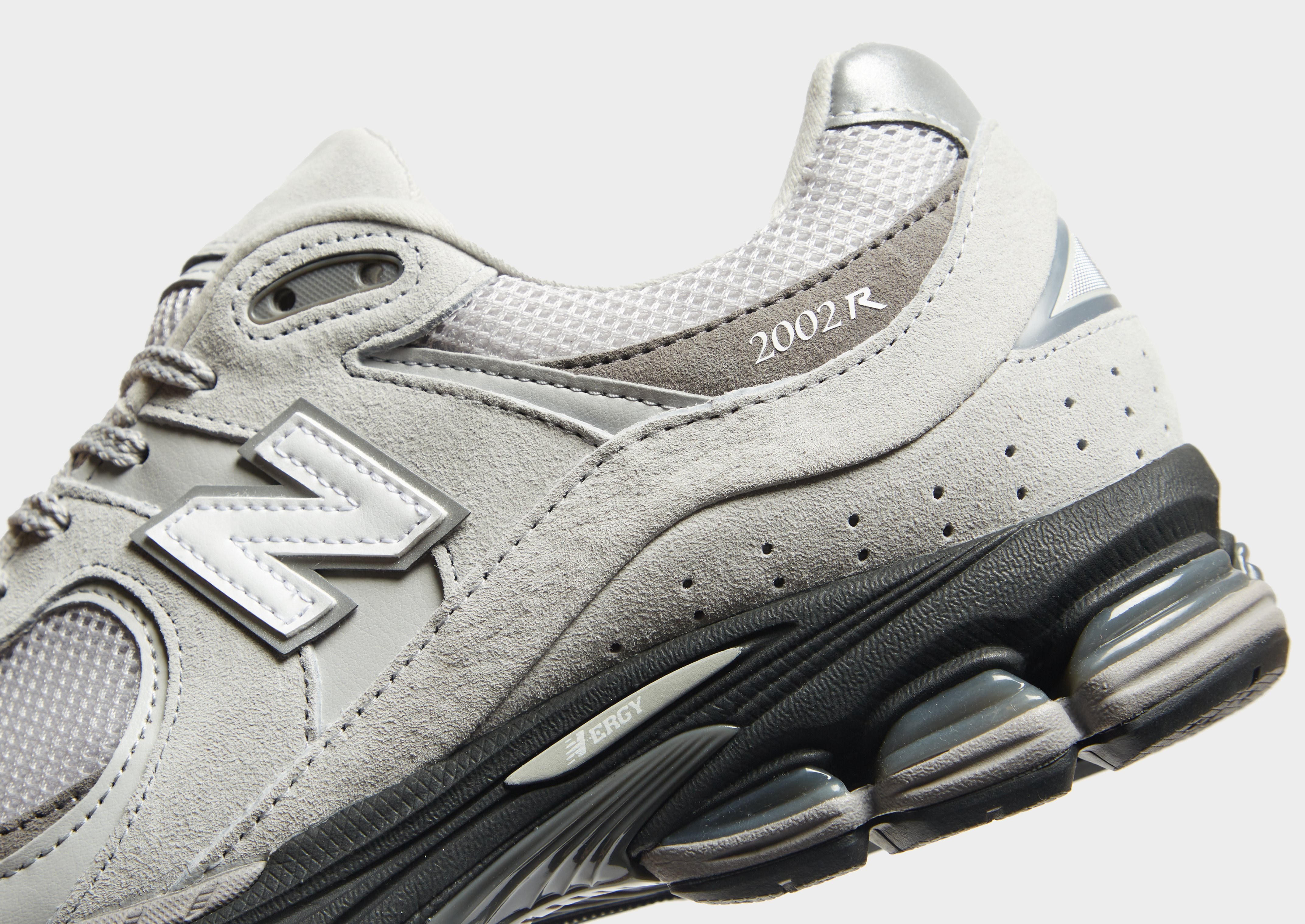 New Balance 2002R