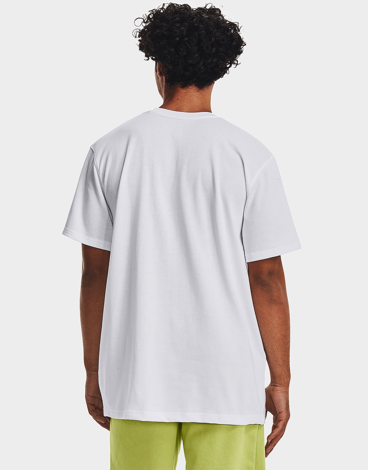 Under Armour Logo Embroidered Heavyweight T-shirt
