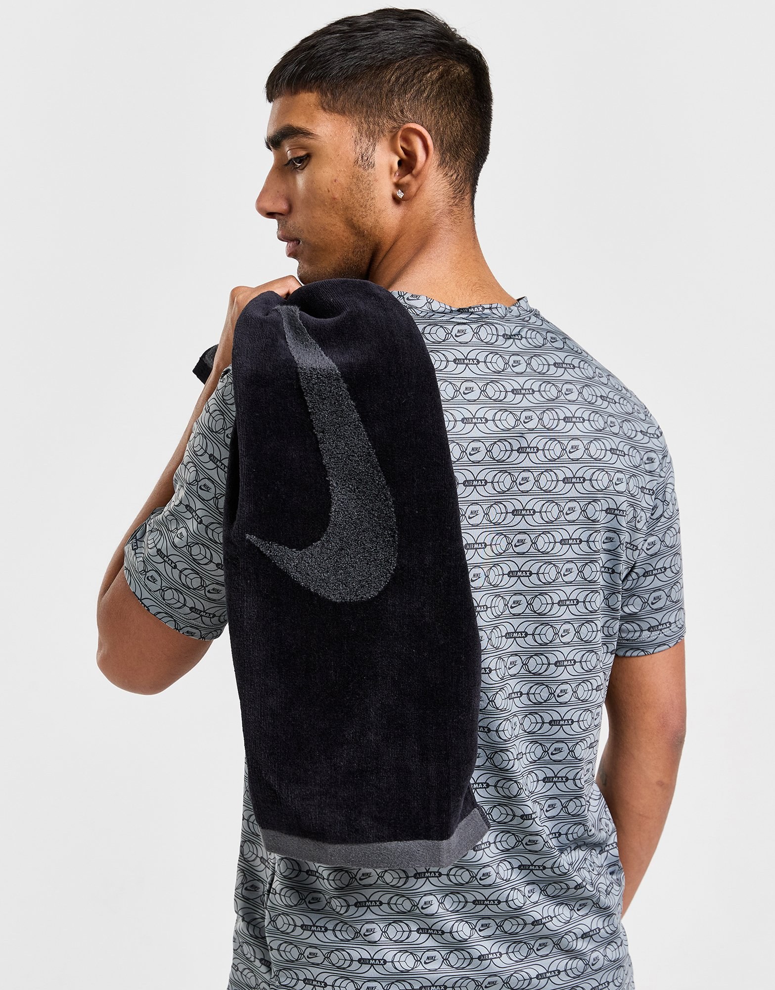 Nike Medium Sporthandtuch