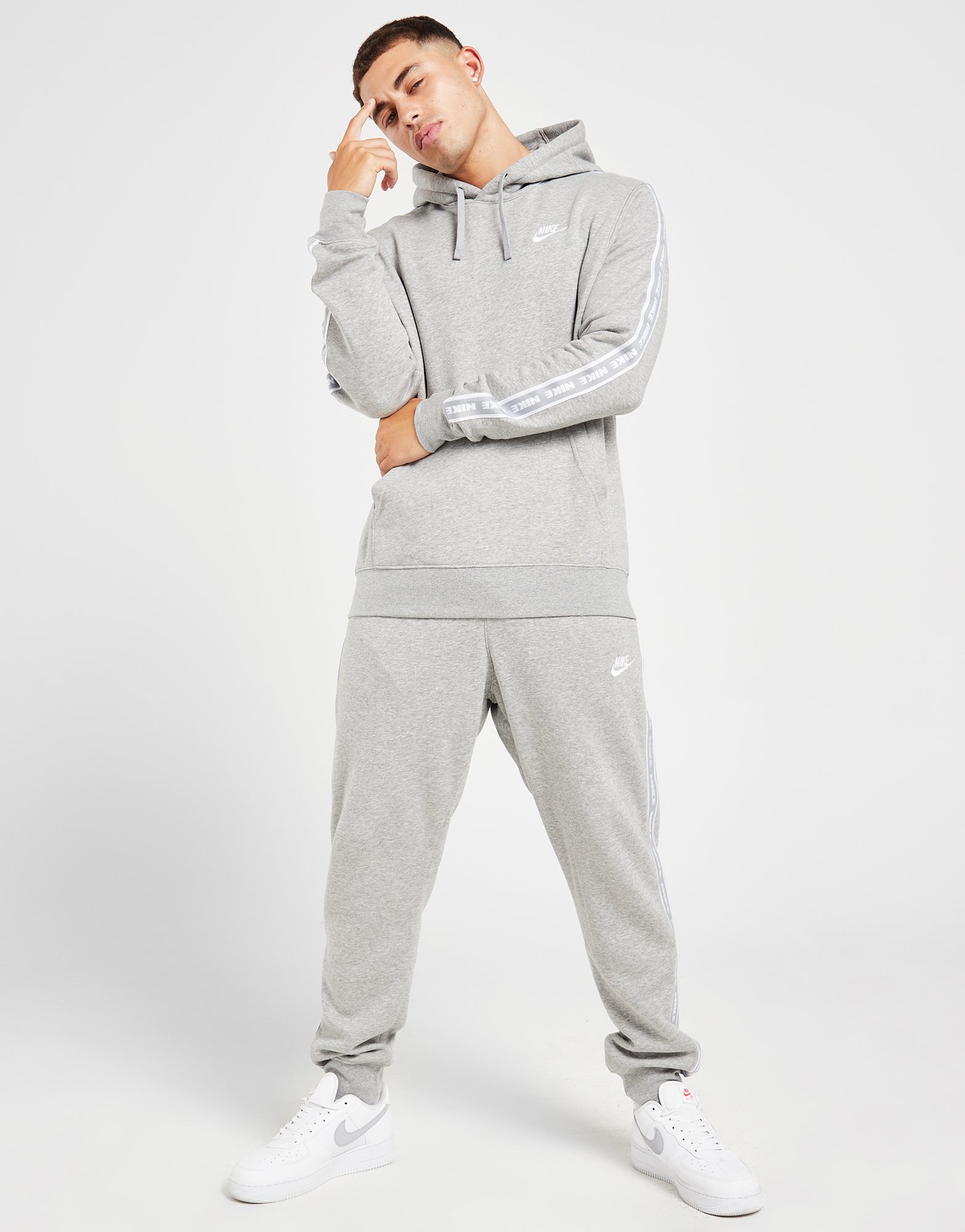 Nike Aries Hoodie