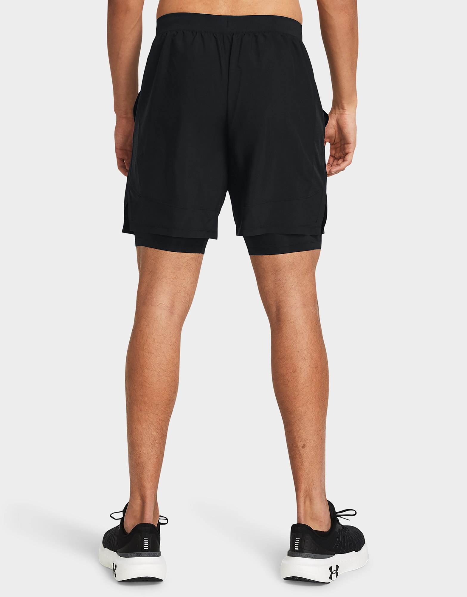 Under Armour Launch 2-in-1-Shorts (18 cm)