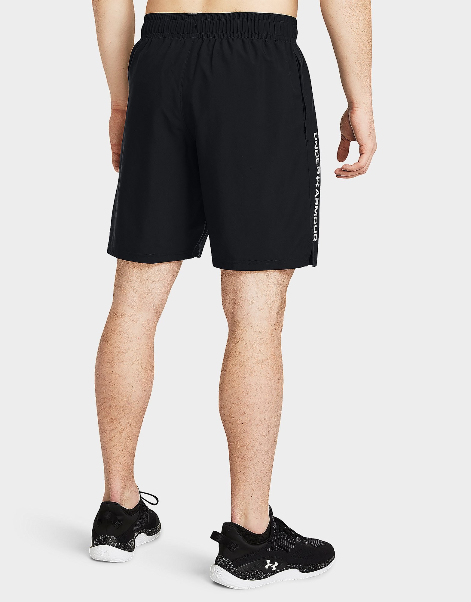 Under Armour Tech Woven Wordmark Shorts (21 cm)