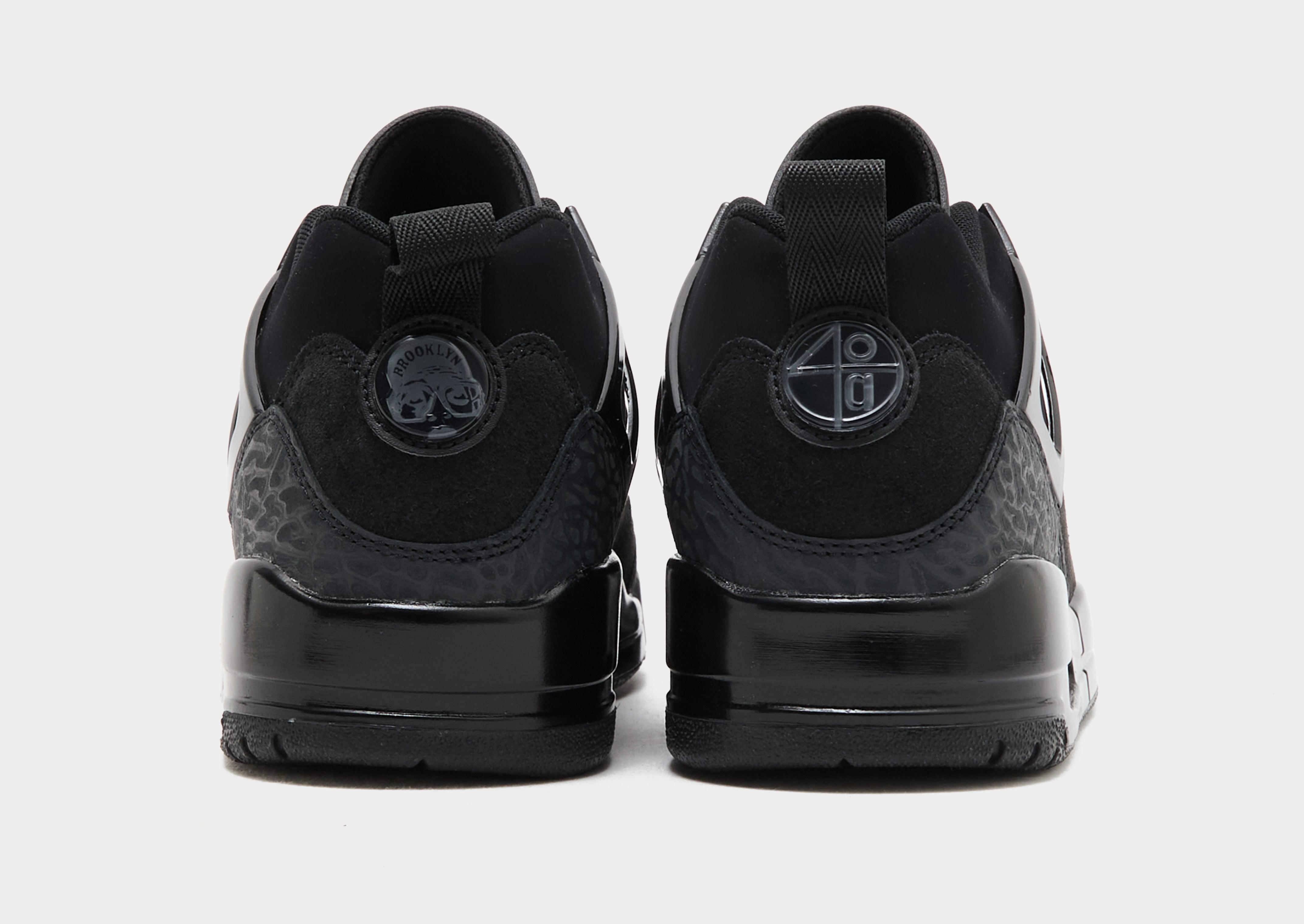 Jordan Spizike Low