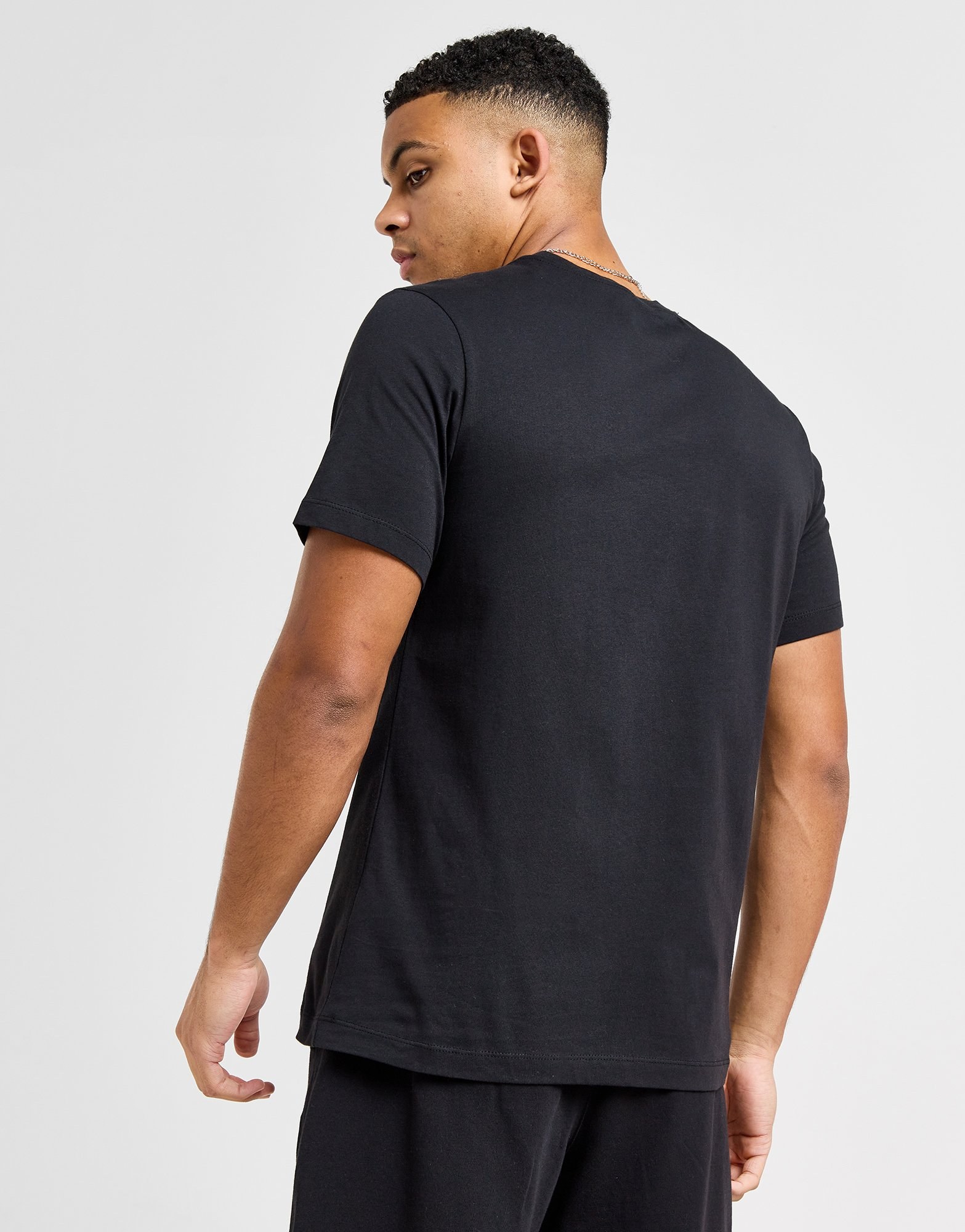 Nike Core T-Shirt