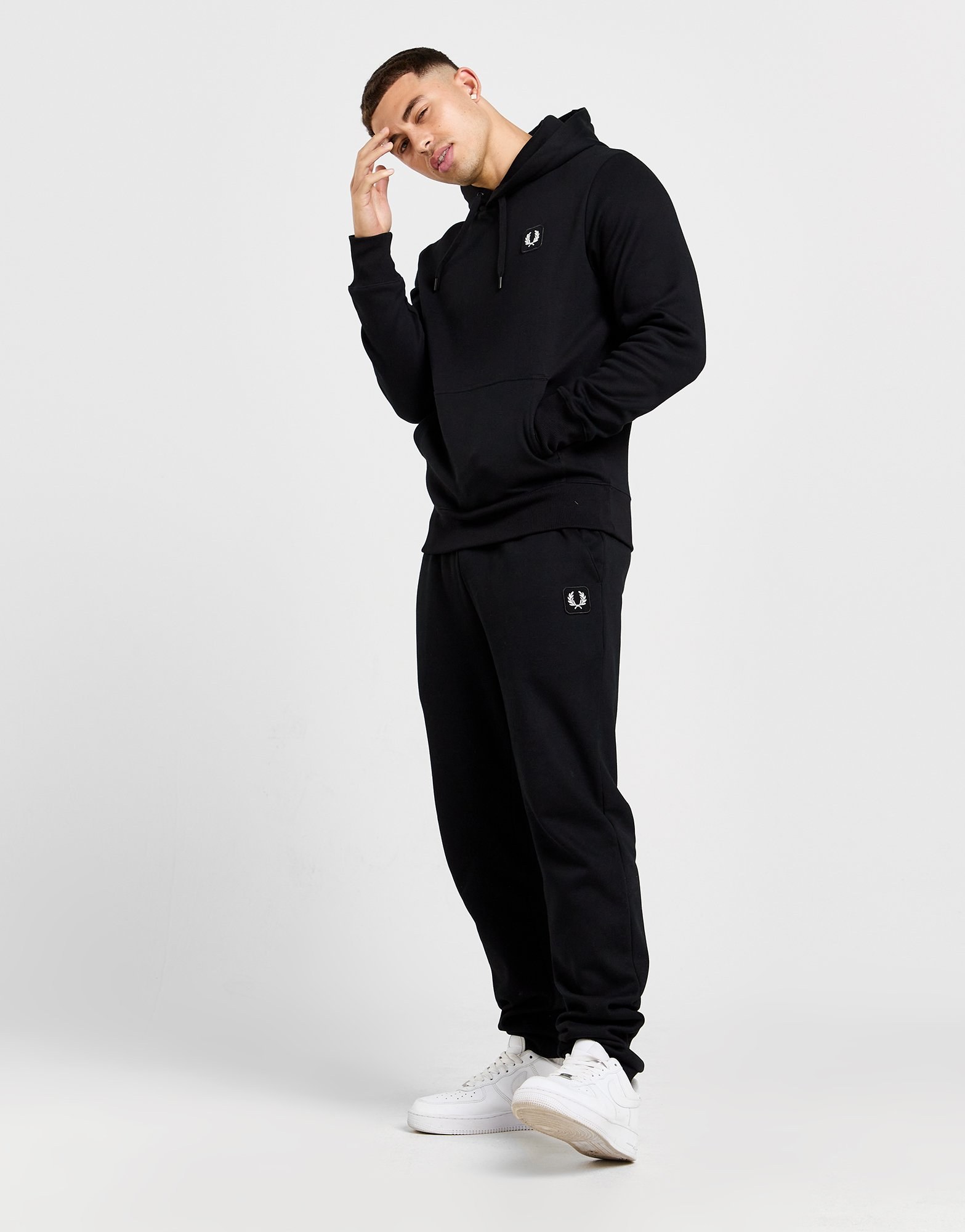 Fred Perry Badge Overhead Hoodie