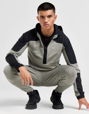 Nike 1/2 Zip Performance Hooded Jacke