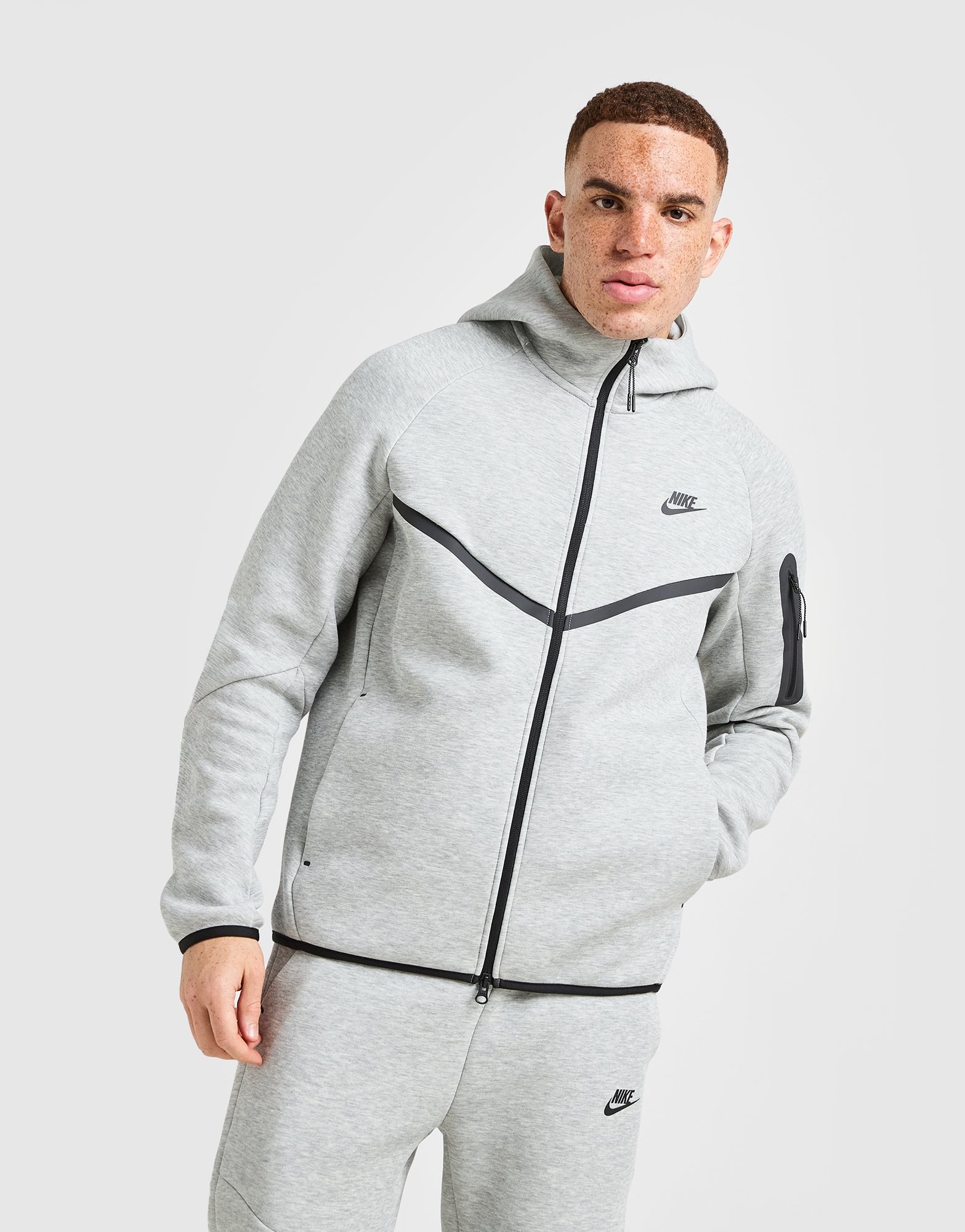 Nike Tech Fleece Full Zip Hoodie