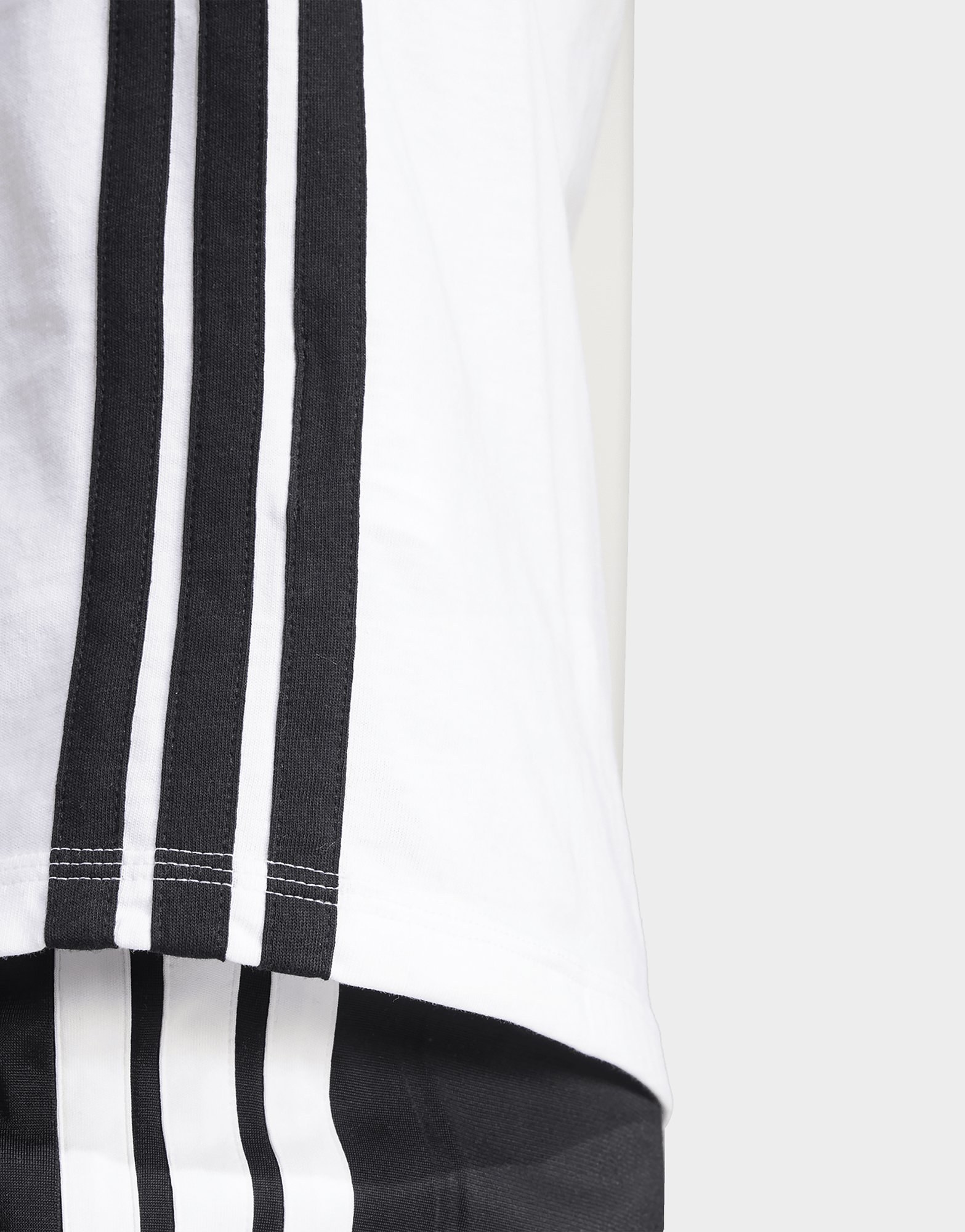 adidas Essentials 3-streifen Cotton T-shirt