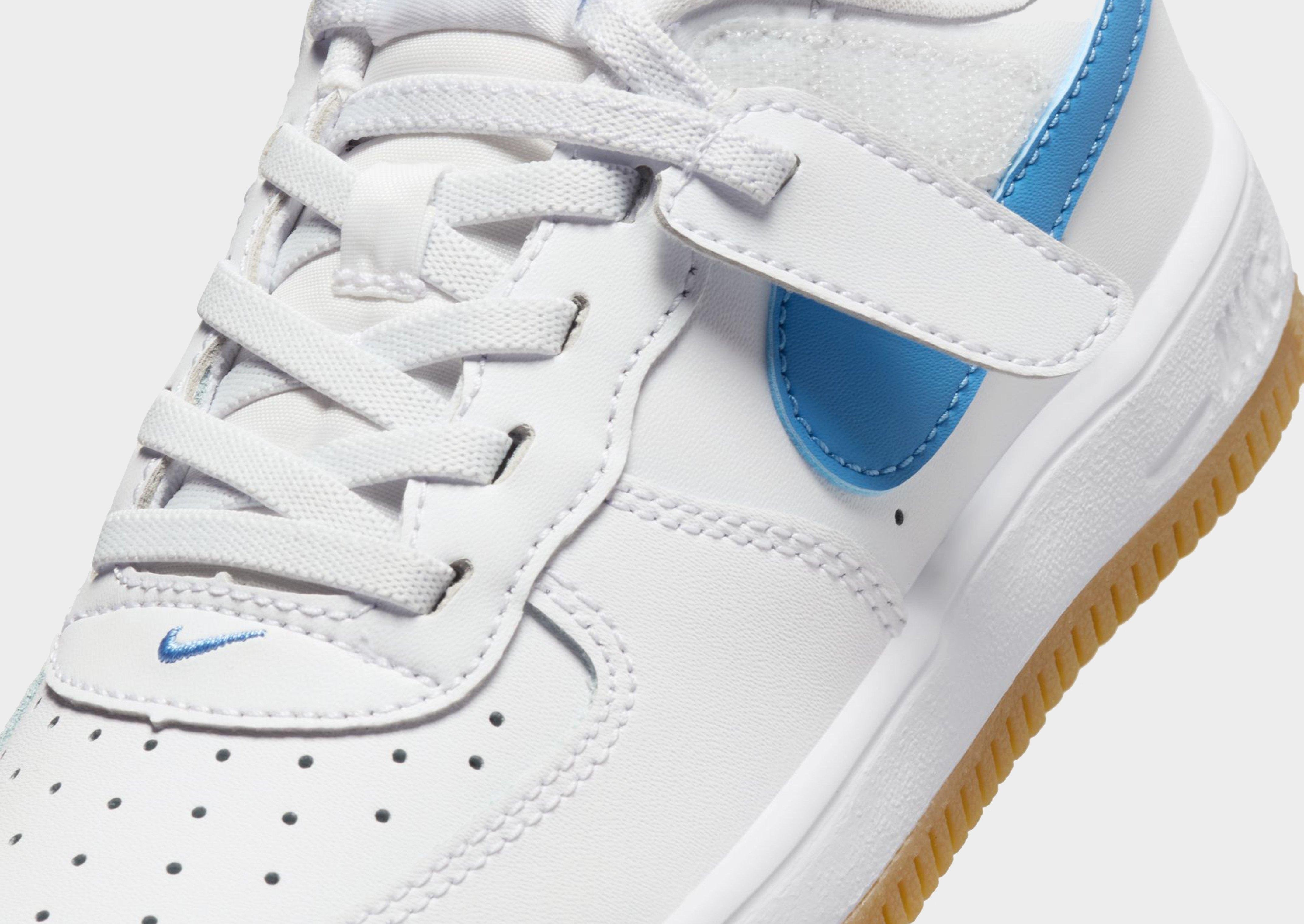 Nike AIR FORCE 1 '07 LV8