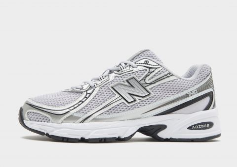 New Balance 740