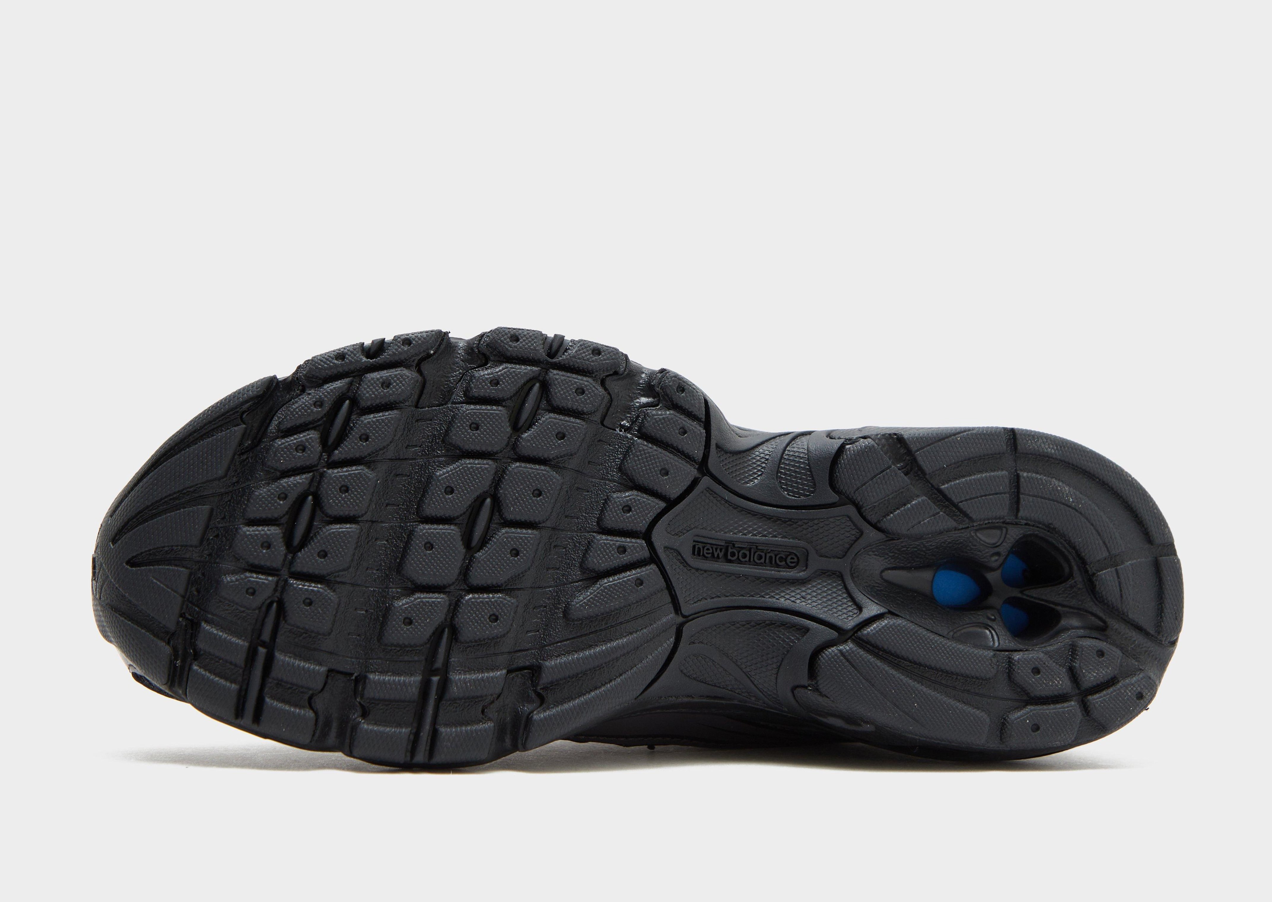 New Balance 740 Women's