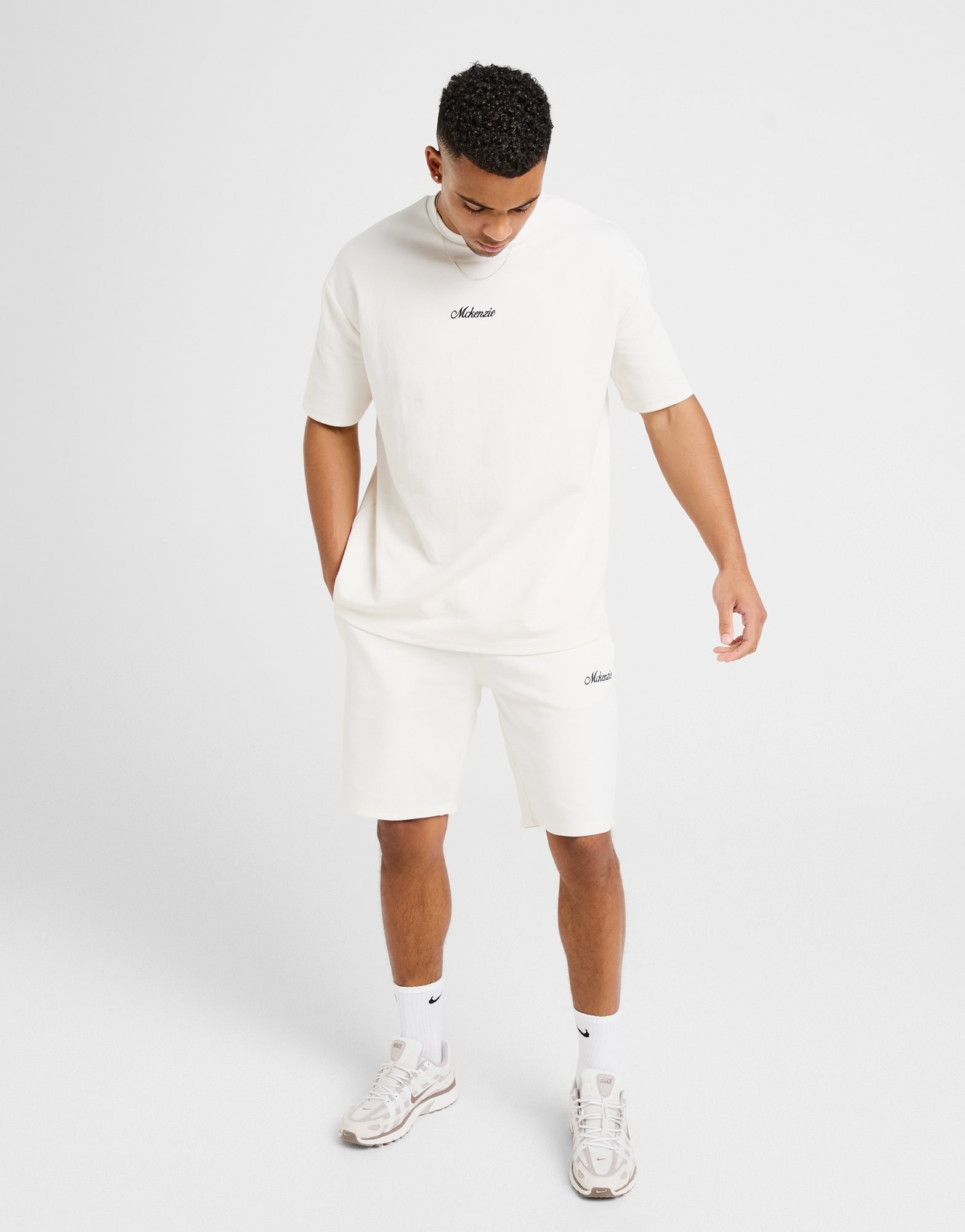 McKenzie Pismo T-Shirt