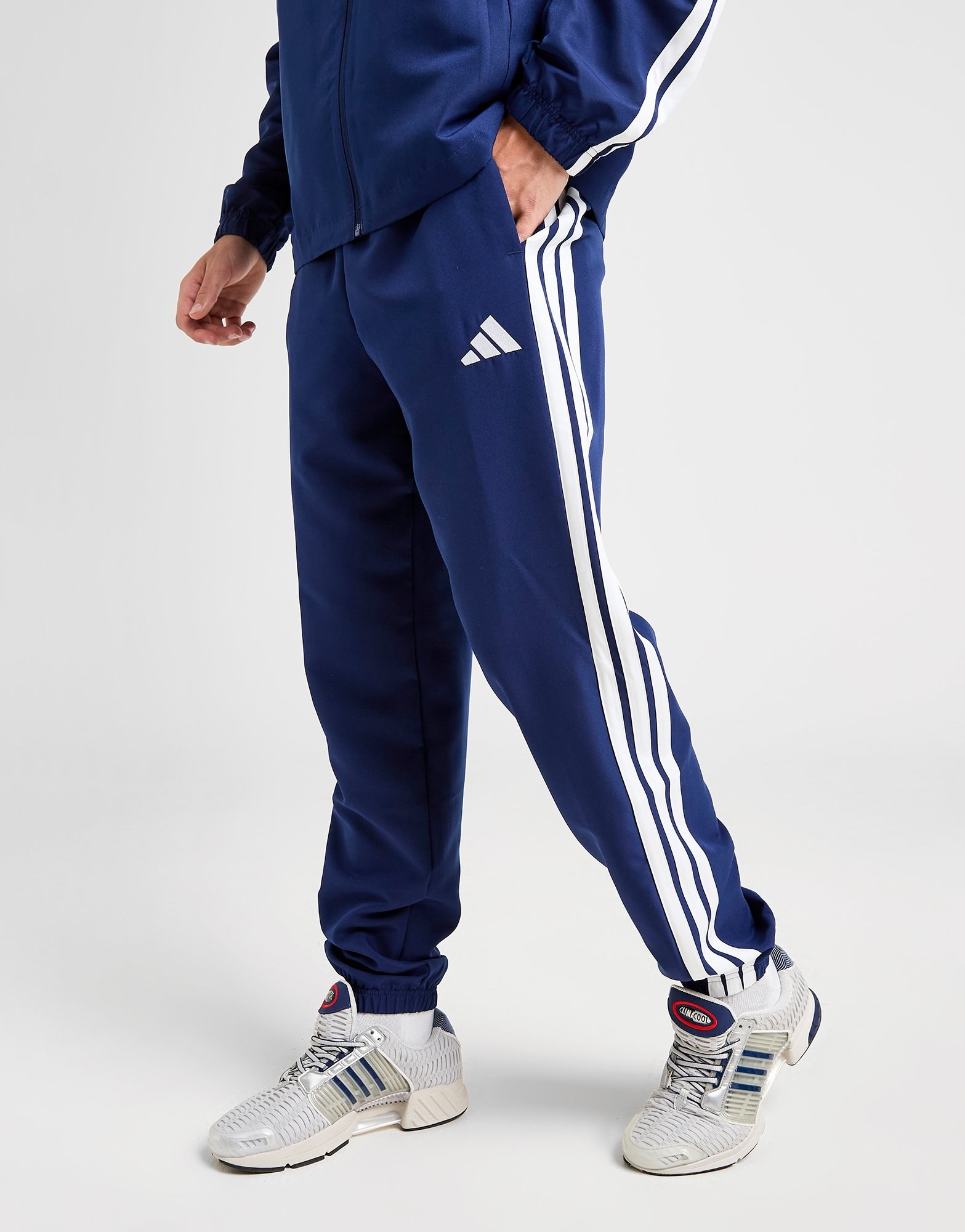 adidas Woven 3-Streifen Trainingsanzug
