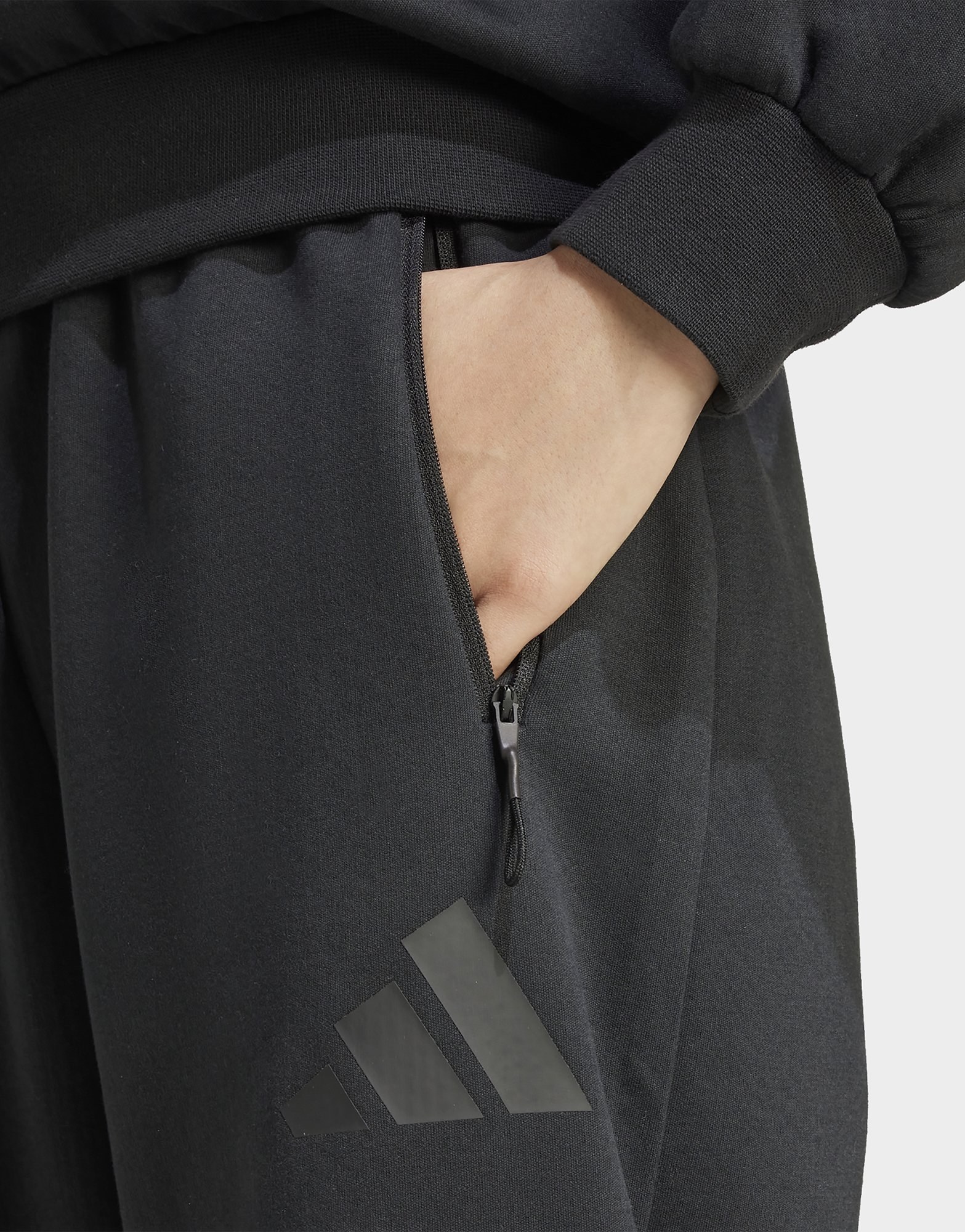 adidas Z.N.E. Barrel Hose