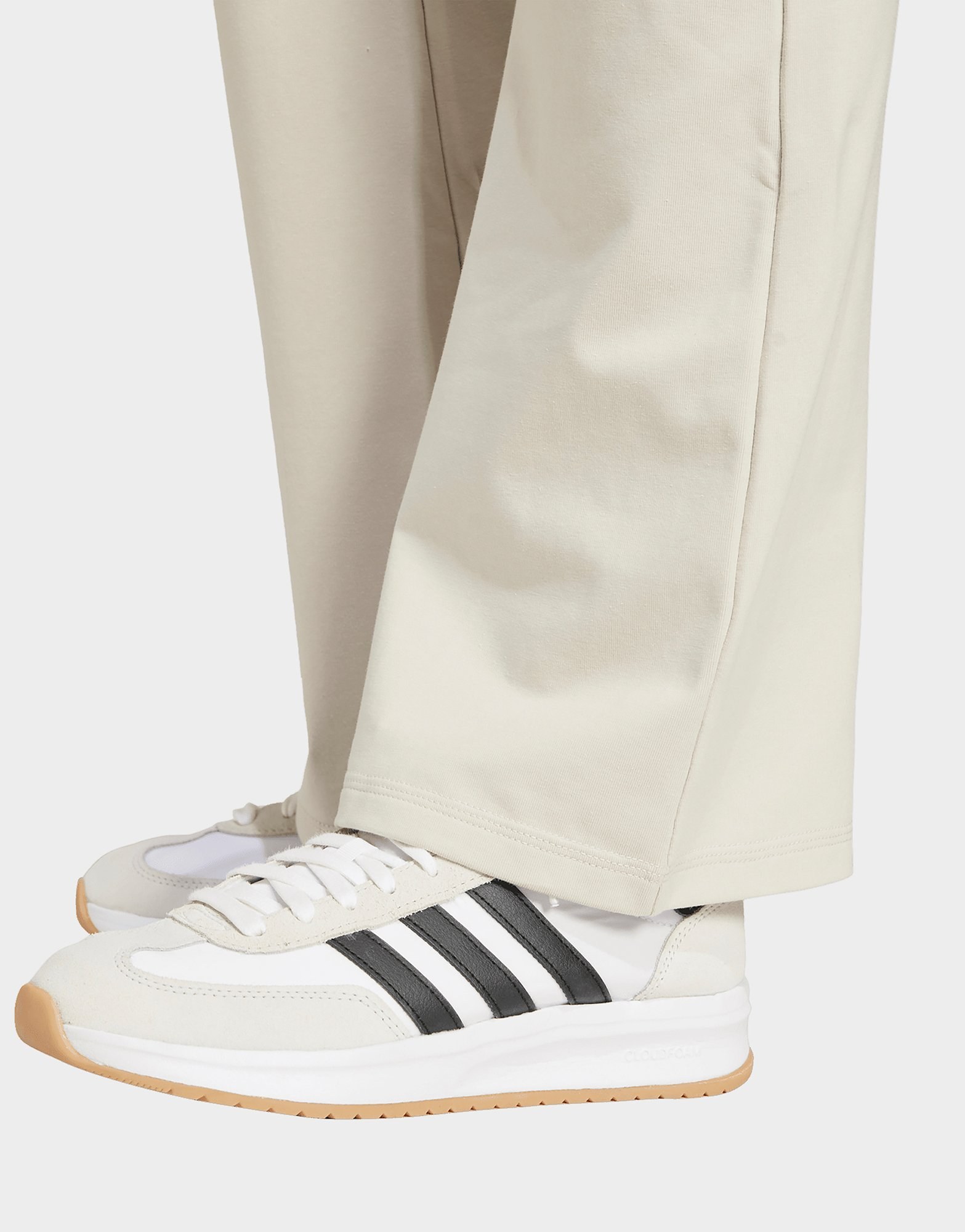 adidas Essentials Small Logo Flared Leggings