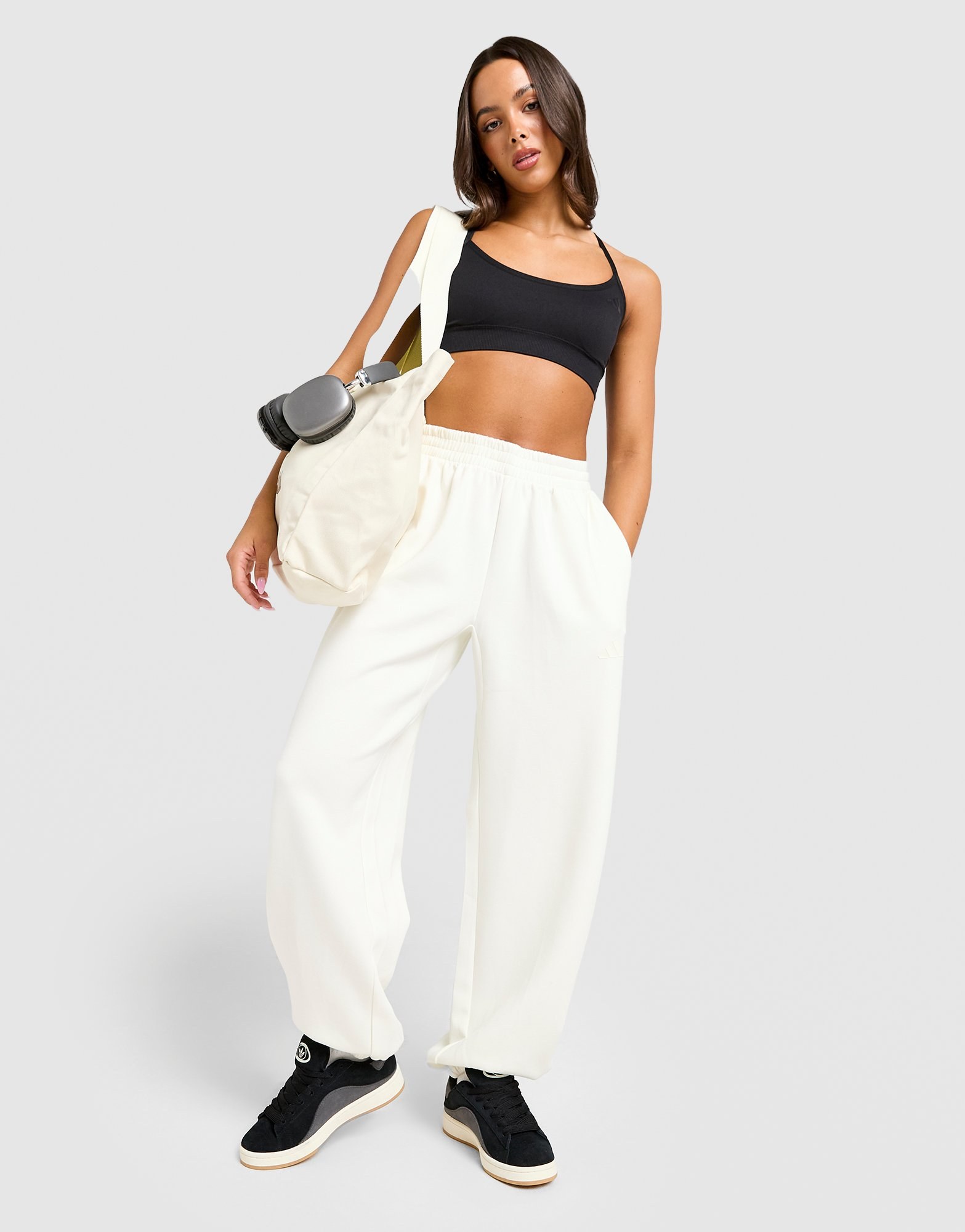 adidas Soft Lux Hose, Locker Geschnitten