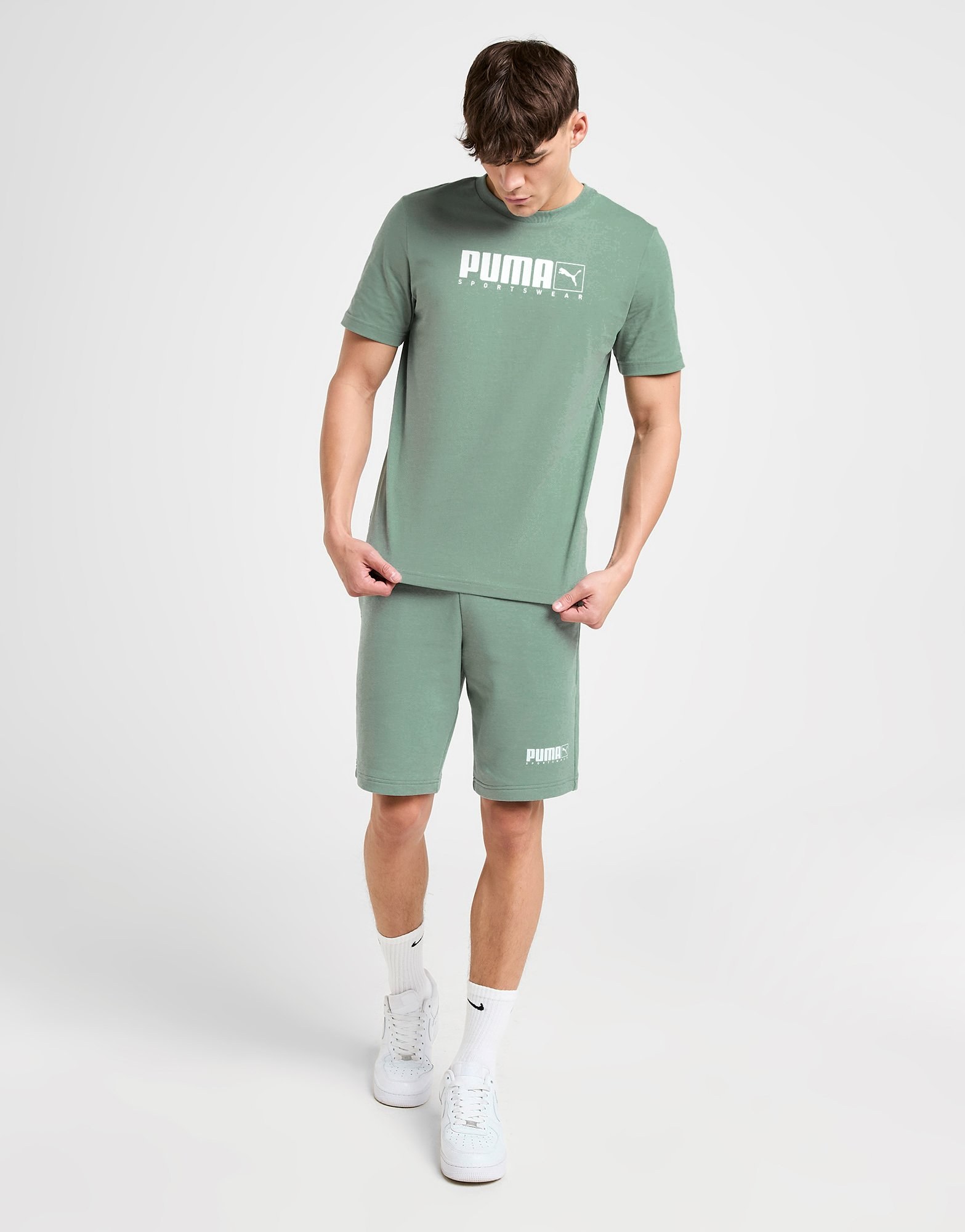 PUMA Sportswear Shorts