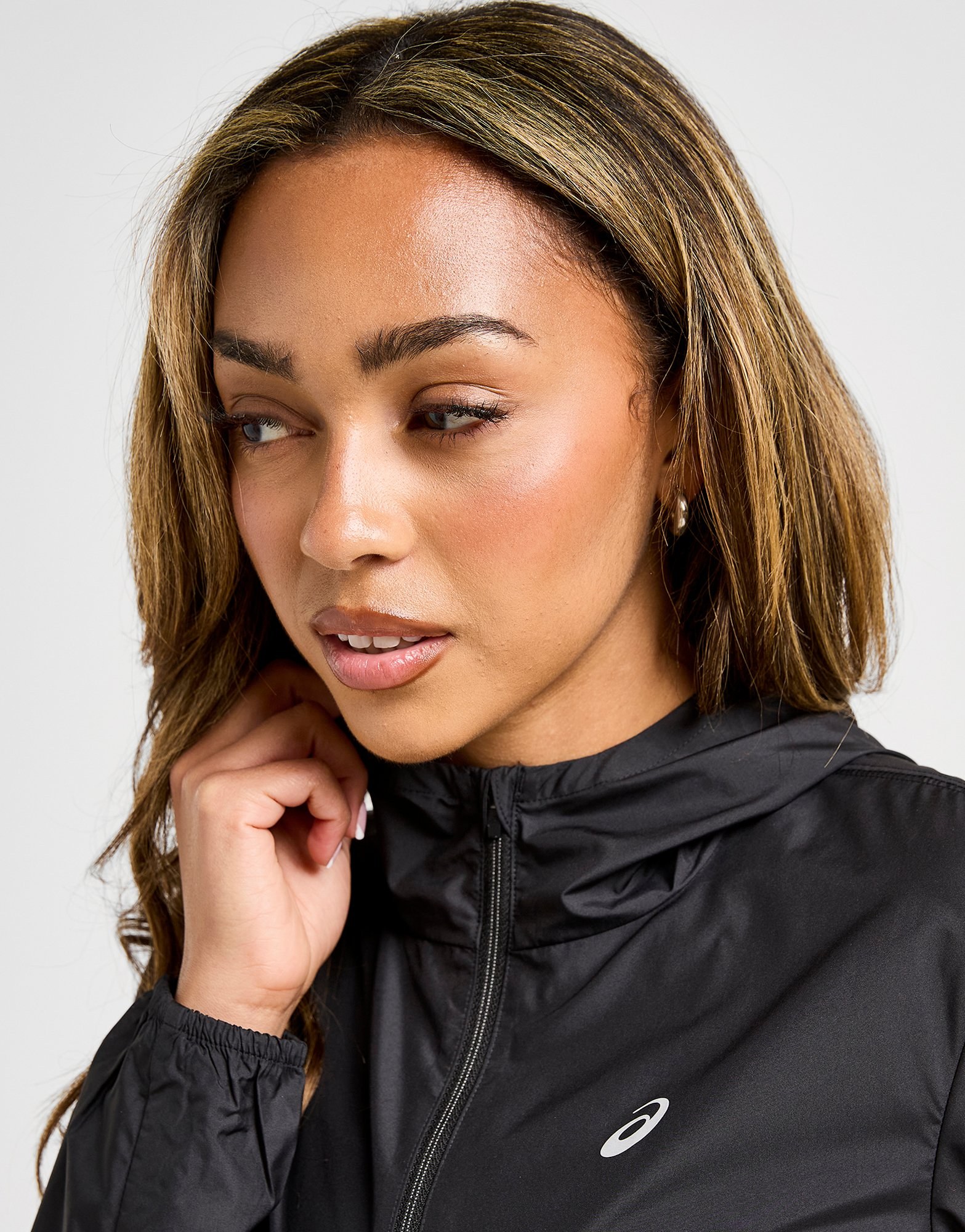 ASICS Core Woven Jacke Damen