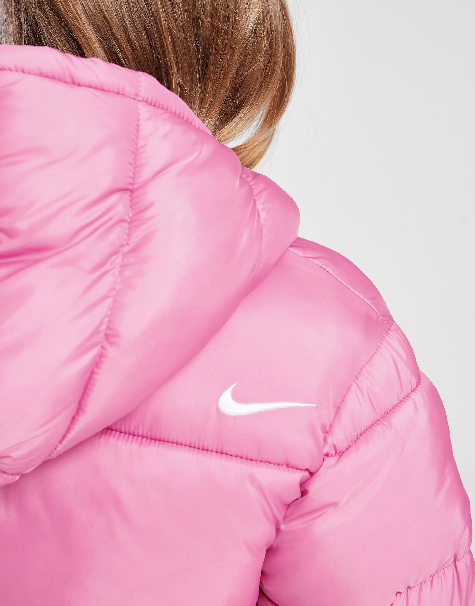Nike Girls' Wide Baffle Puffer Jacke Kleinkinder