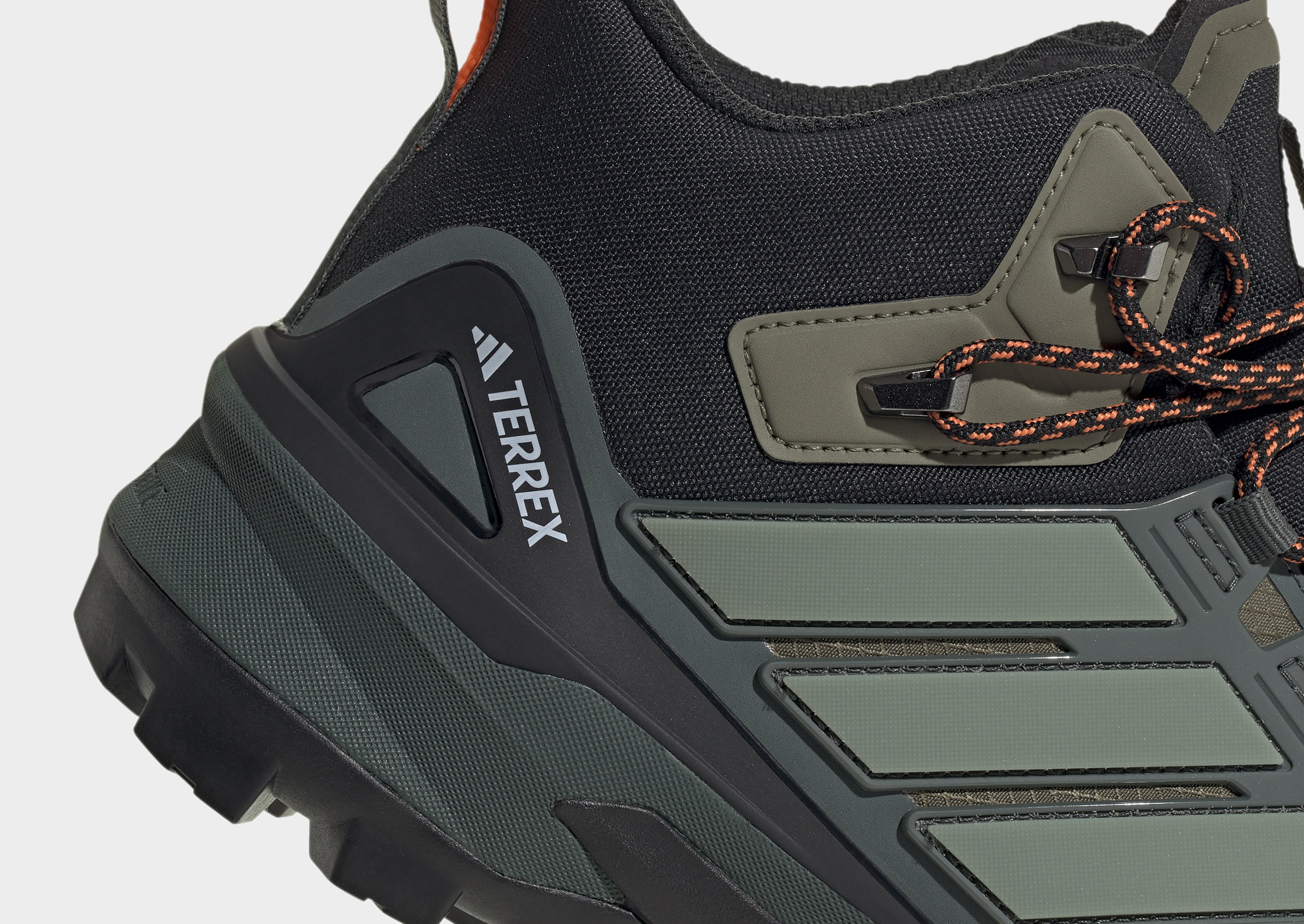 adidas Terrex Adi M Sky Chase Mid Gtx