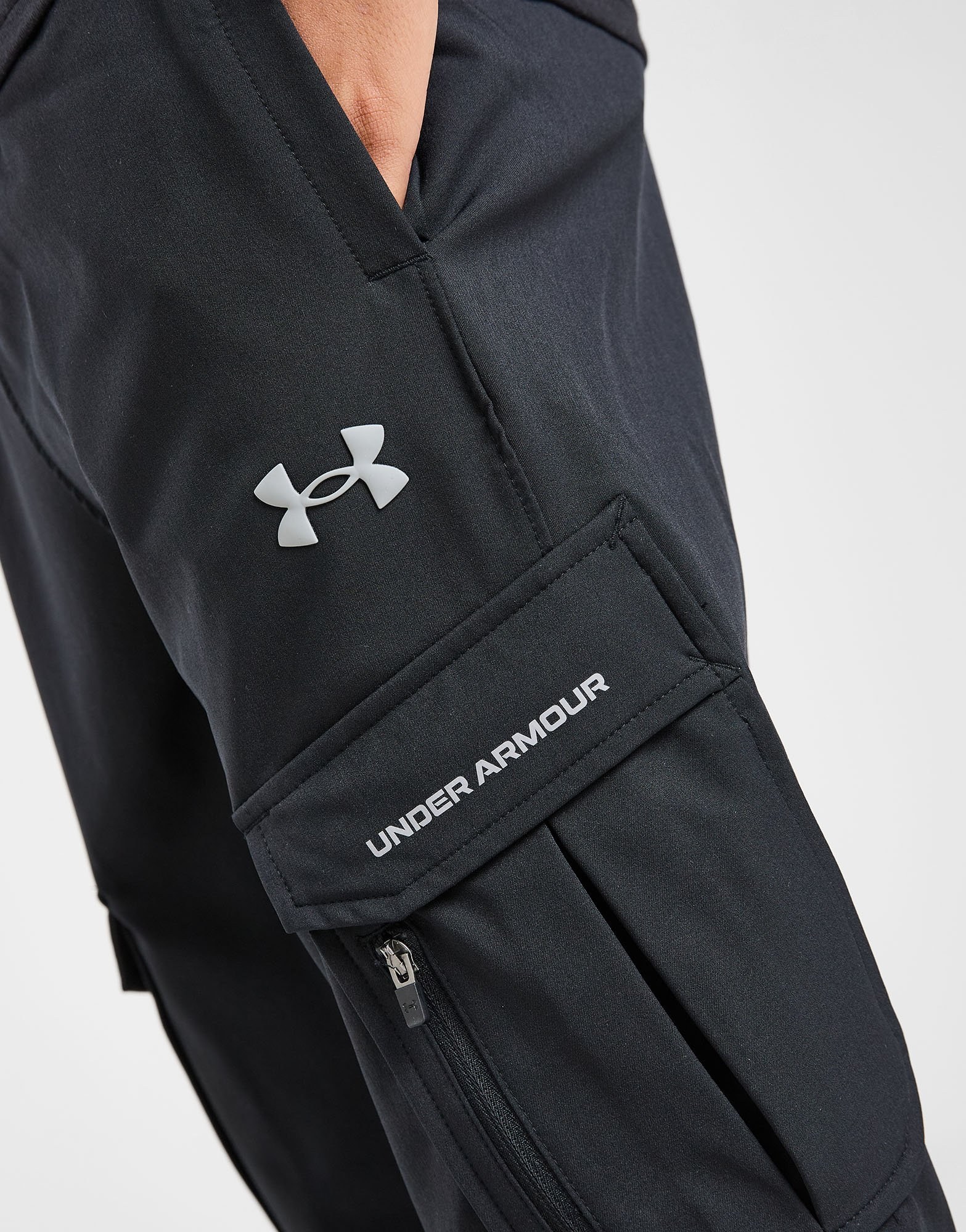 Under Armour Woven Cargohose Kinder
