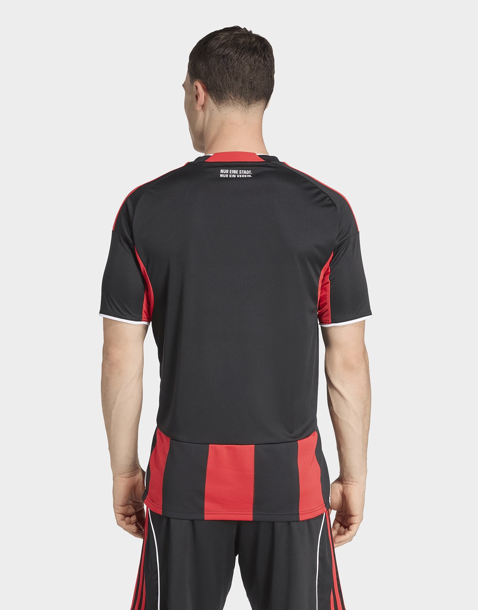 adidas Eintracht Frankfurt 25/26 Heimtrikot