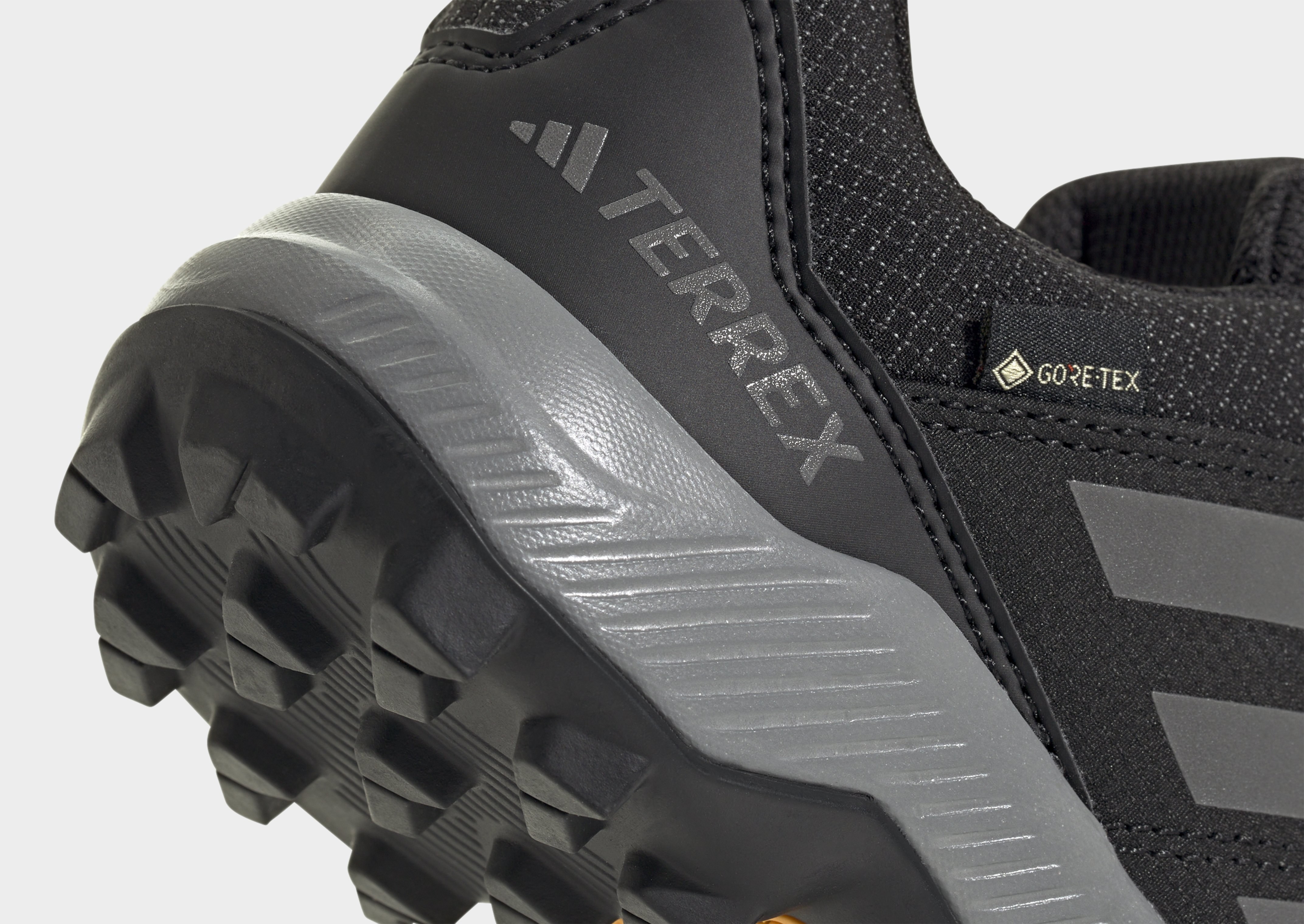 adidas Terrex Gore-tex Wanderschuh