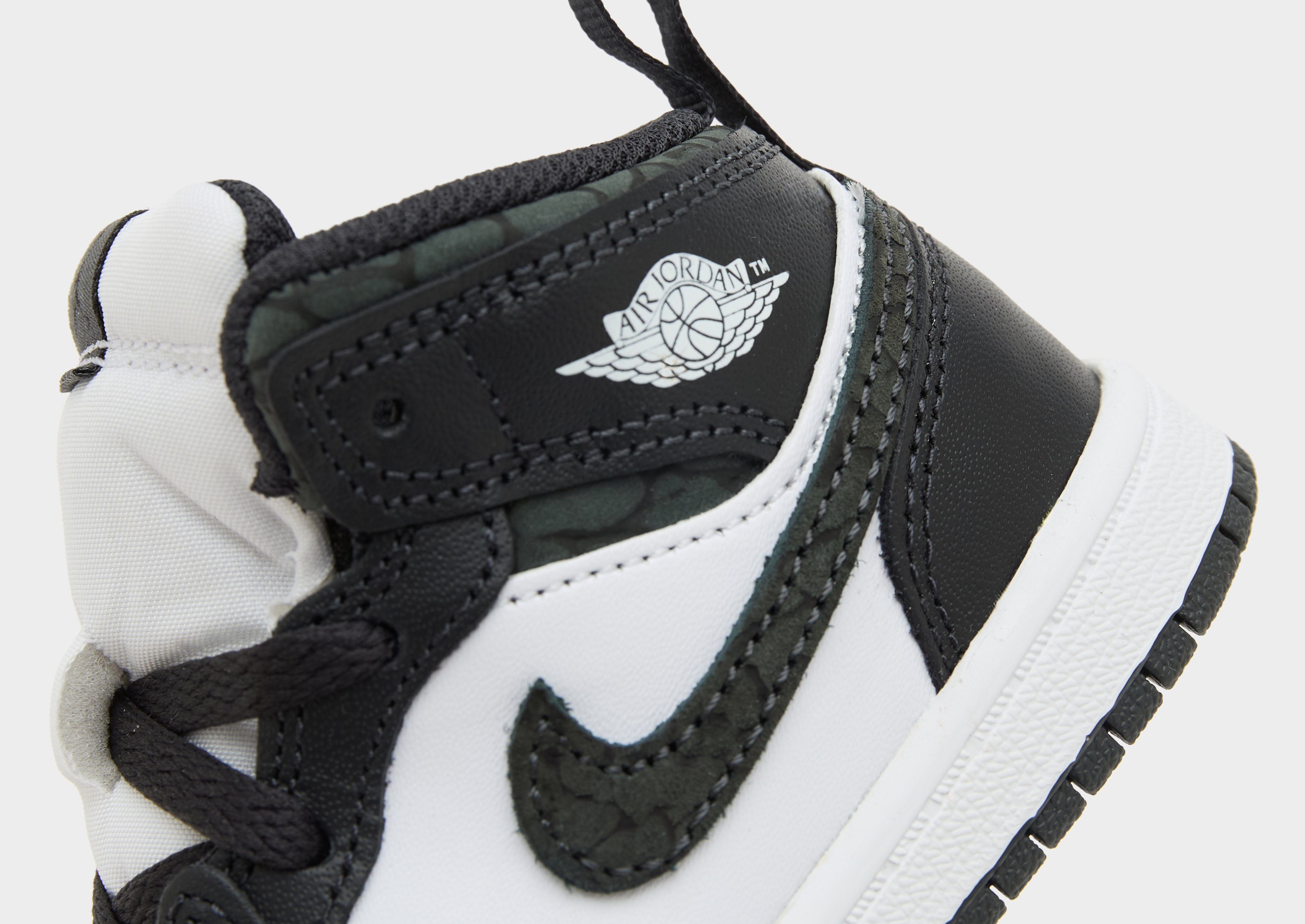 Jordan Air 1 Mid Infant