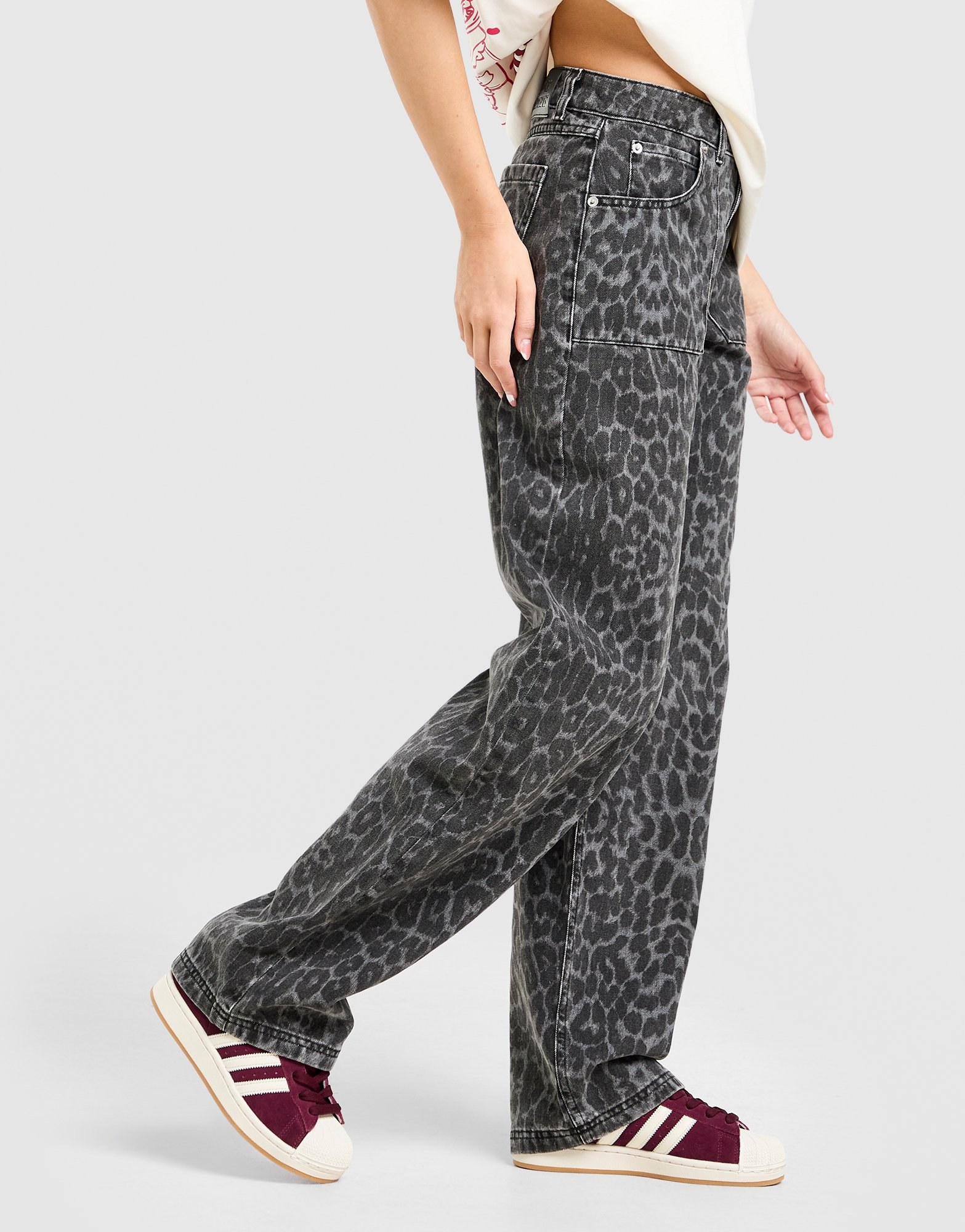 Unlike Humans Mid-Rise Loose Jeans Damen