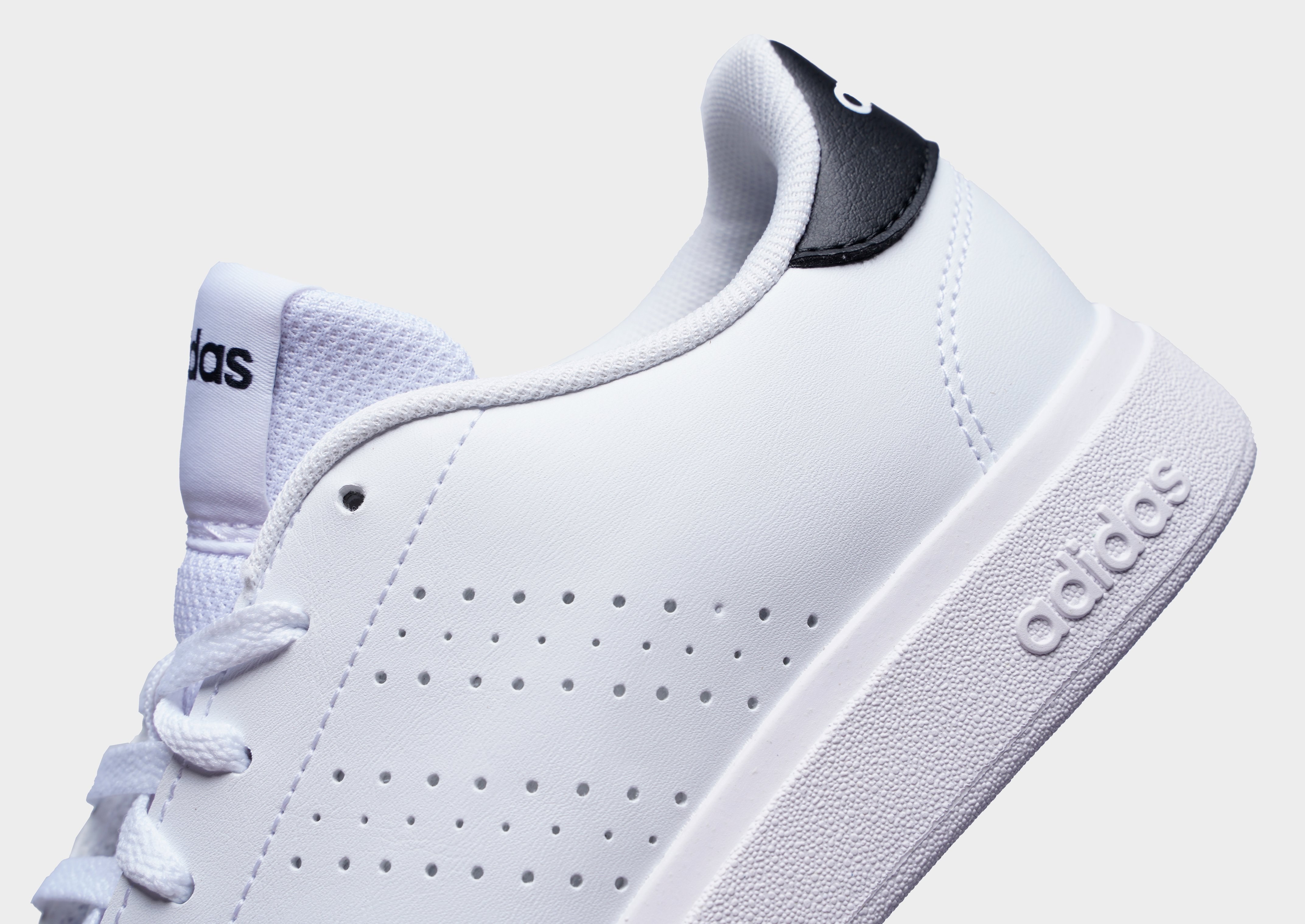 adidas Advantage Base 2.0 Schuh
