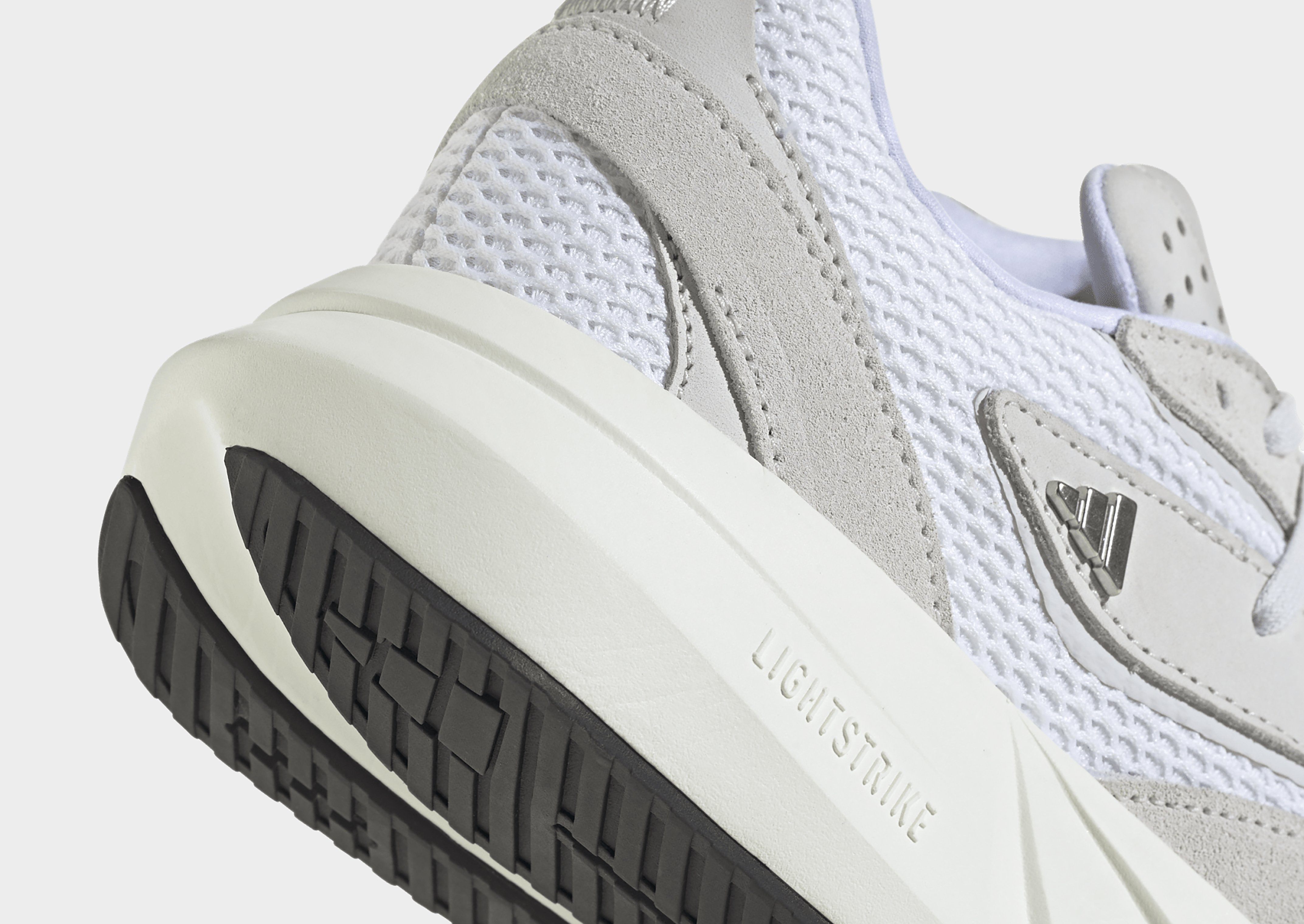 adidas Lightblaze Schuh