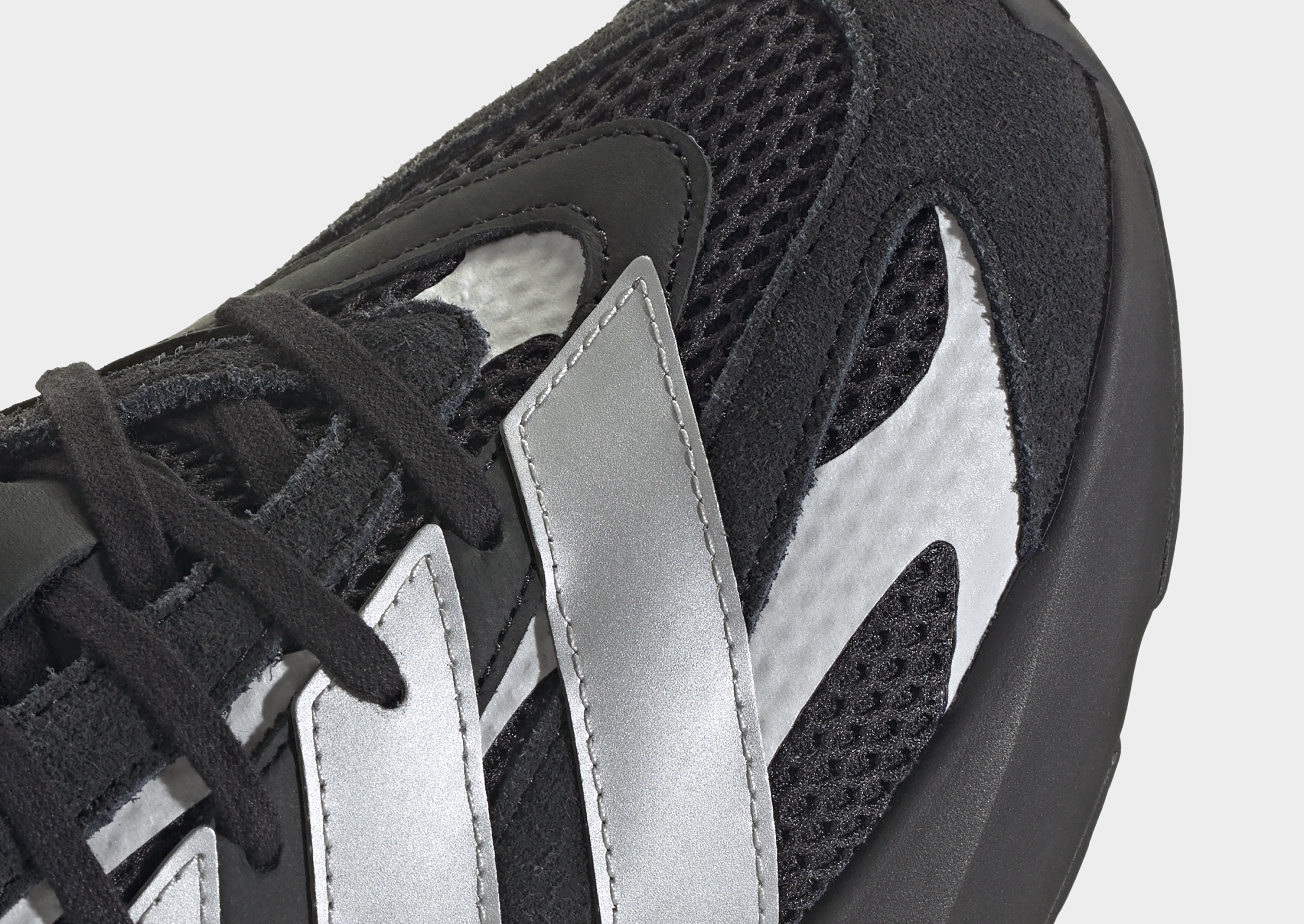 adidas Lightblaze Schuh