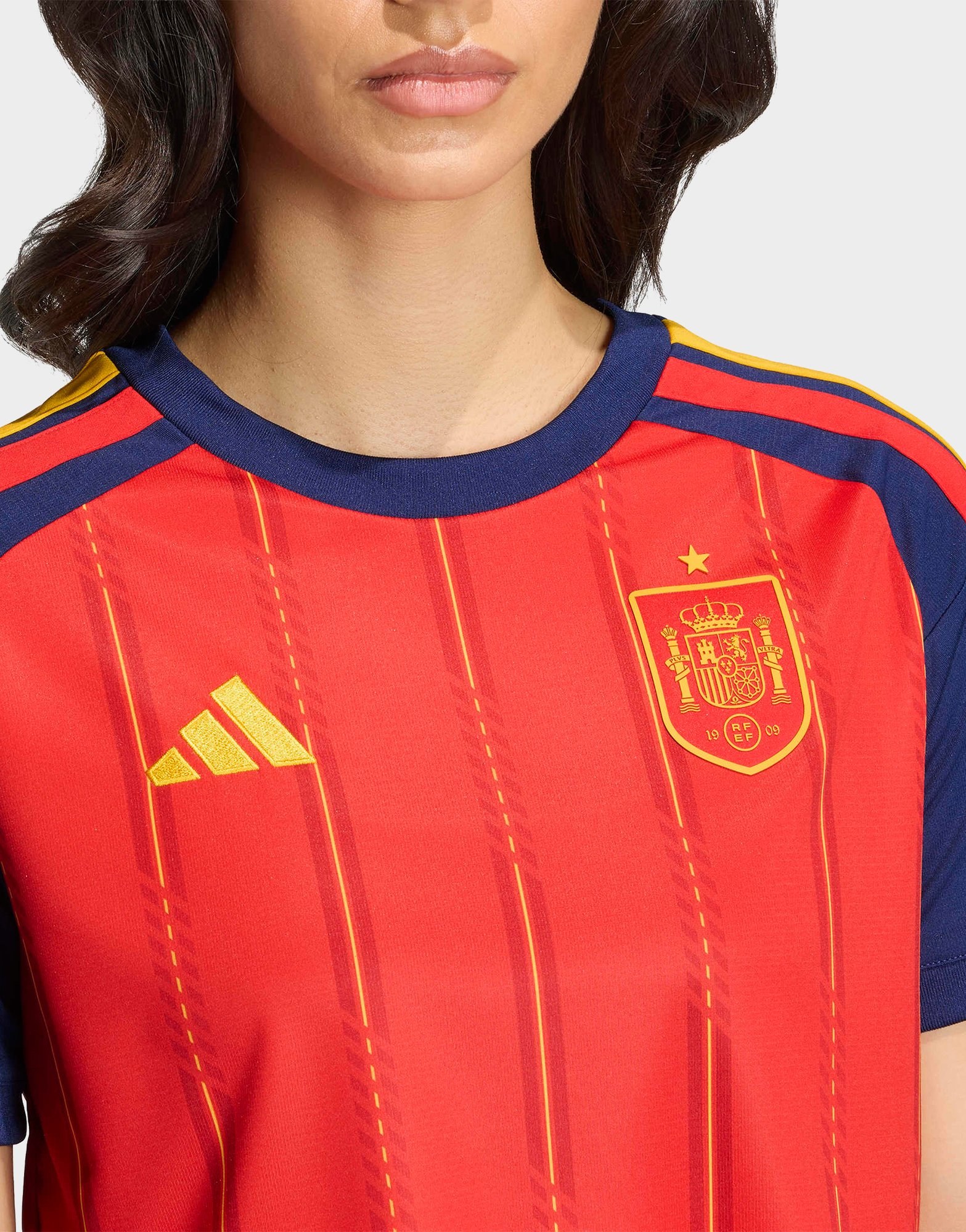 adidas Spanien 26 Heimtrikot, Kürzer Geschnitten