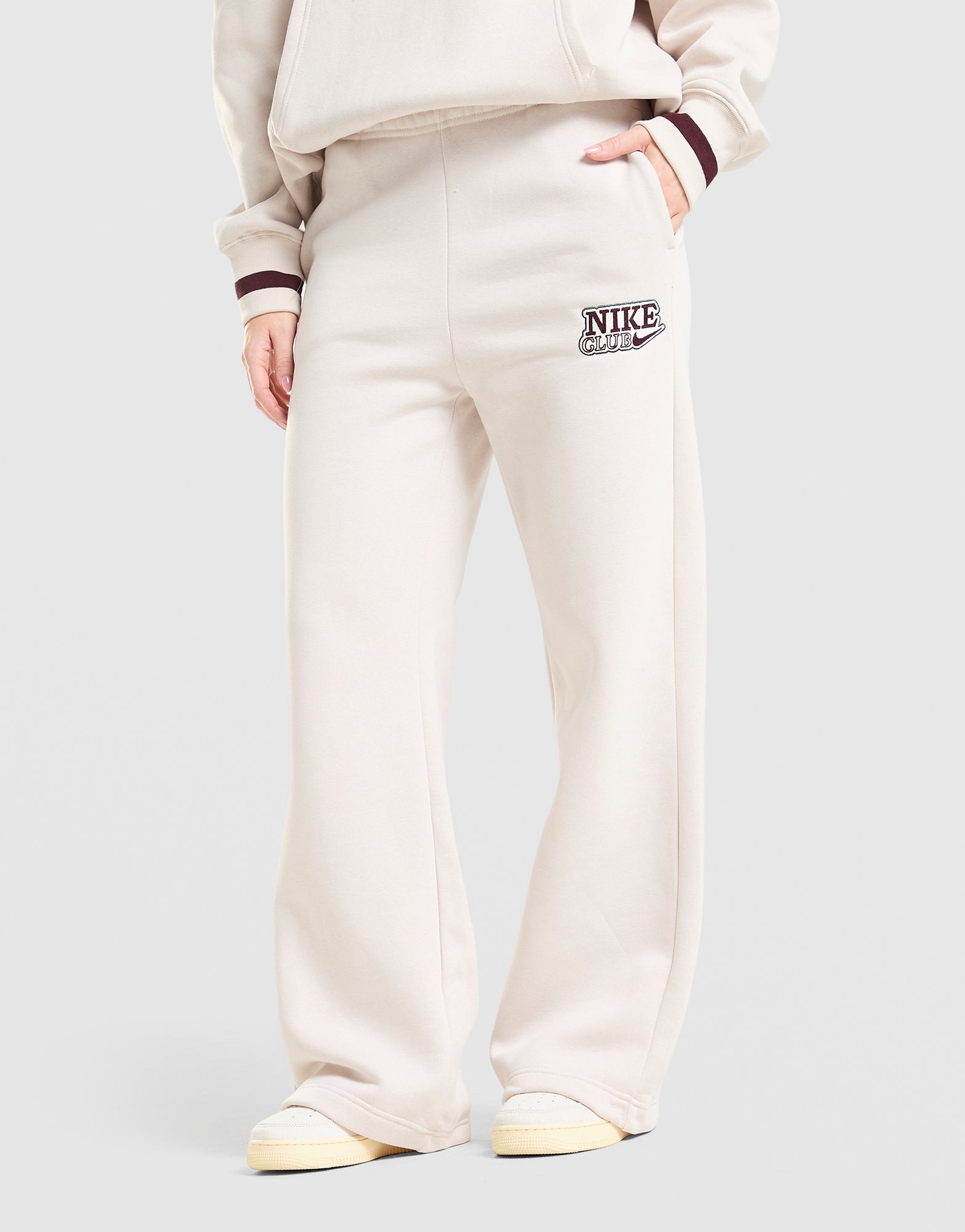 Nike Classic+ Wide Leg Jogginghose Damen