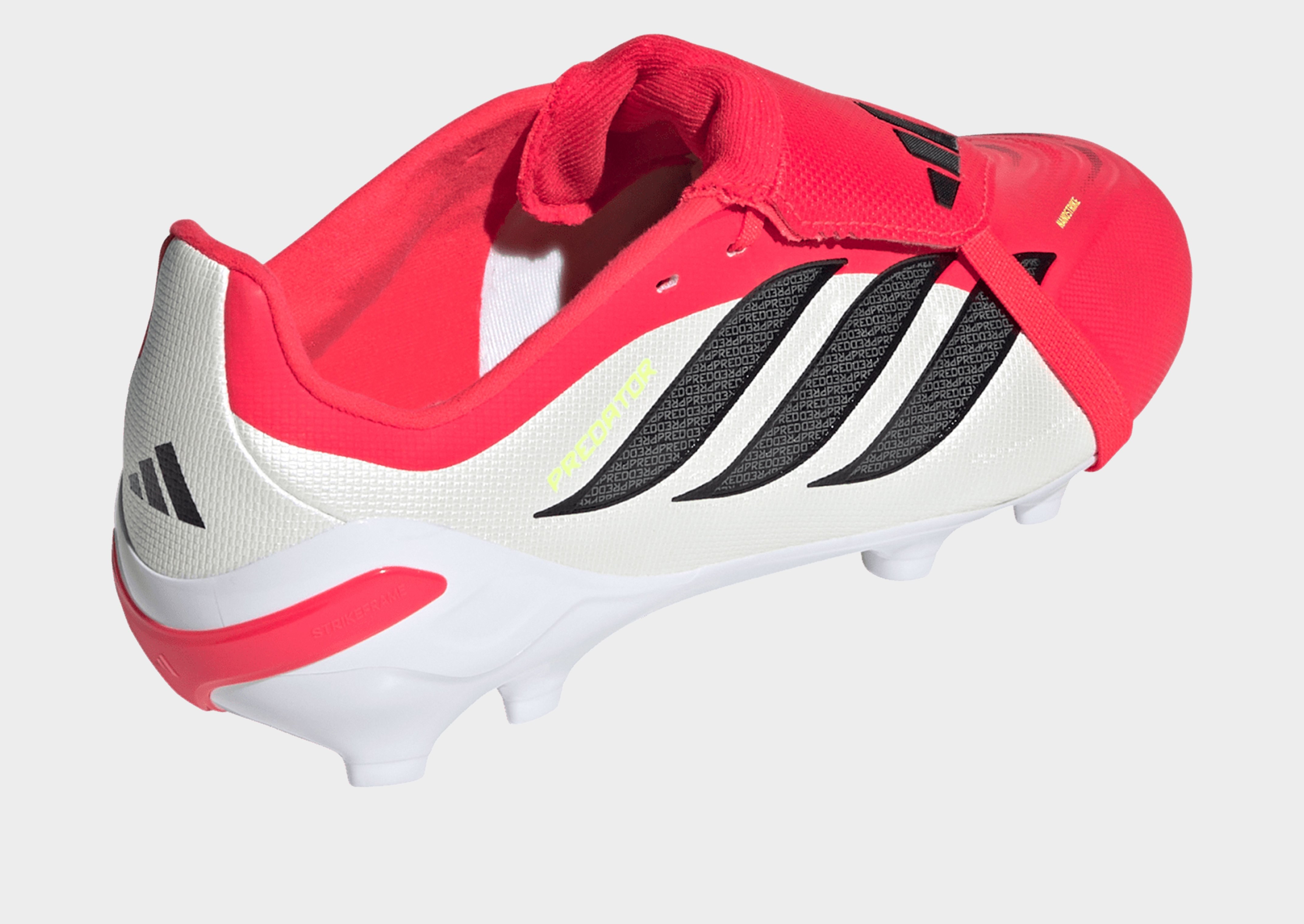 adidas Predator League Kids Fußballschuh, Feste Böden, Umschlagbare Zunge
